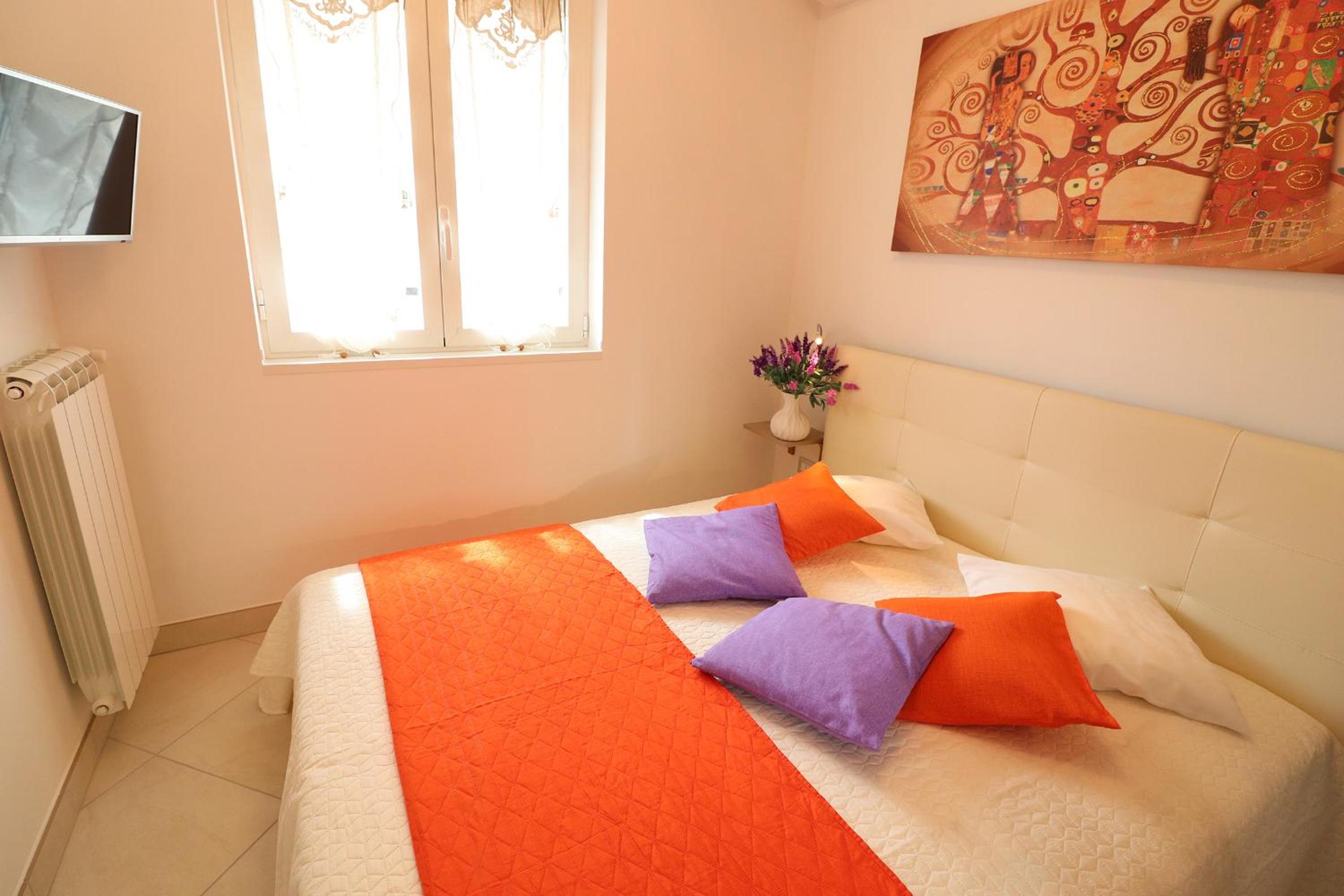Superior One-Bedroom Apartment with Balcony - Photo 11