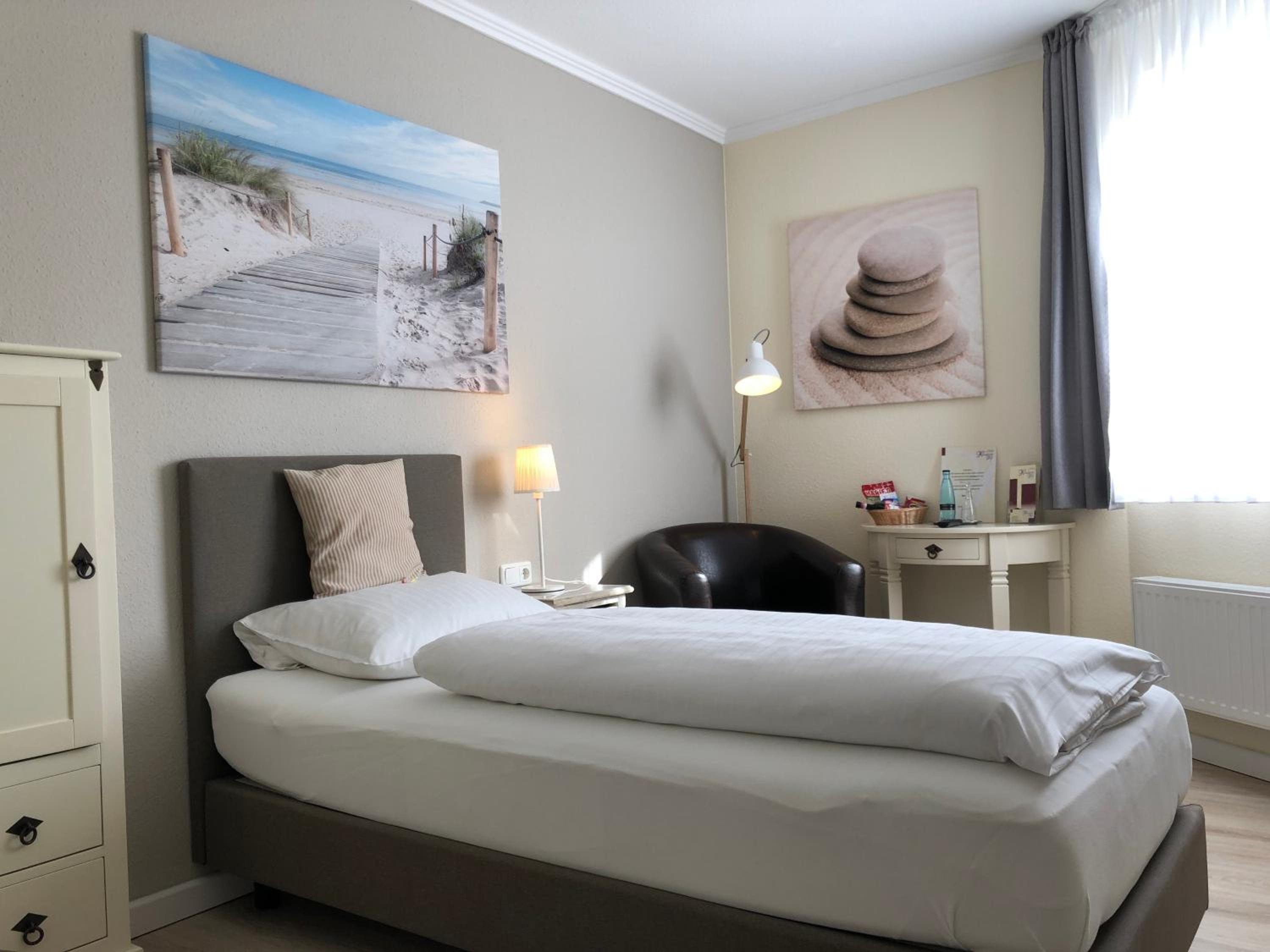 Economy Single Room photo 3