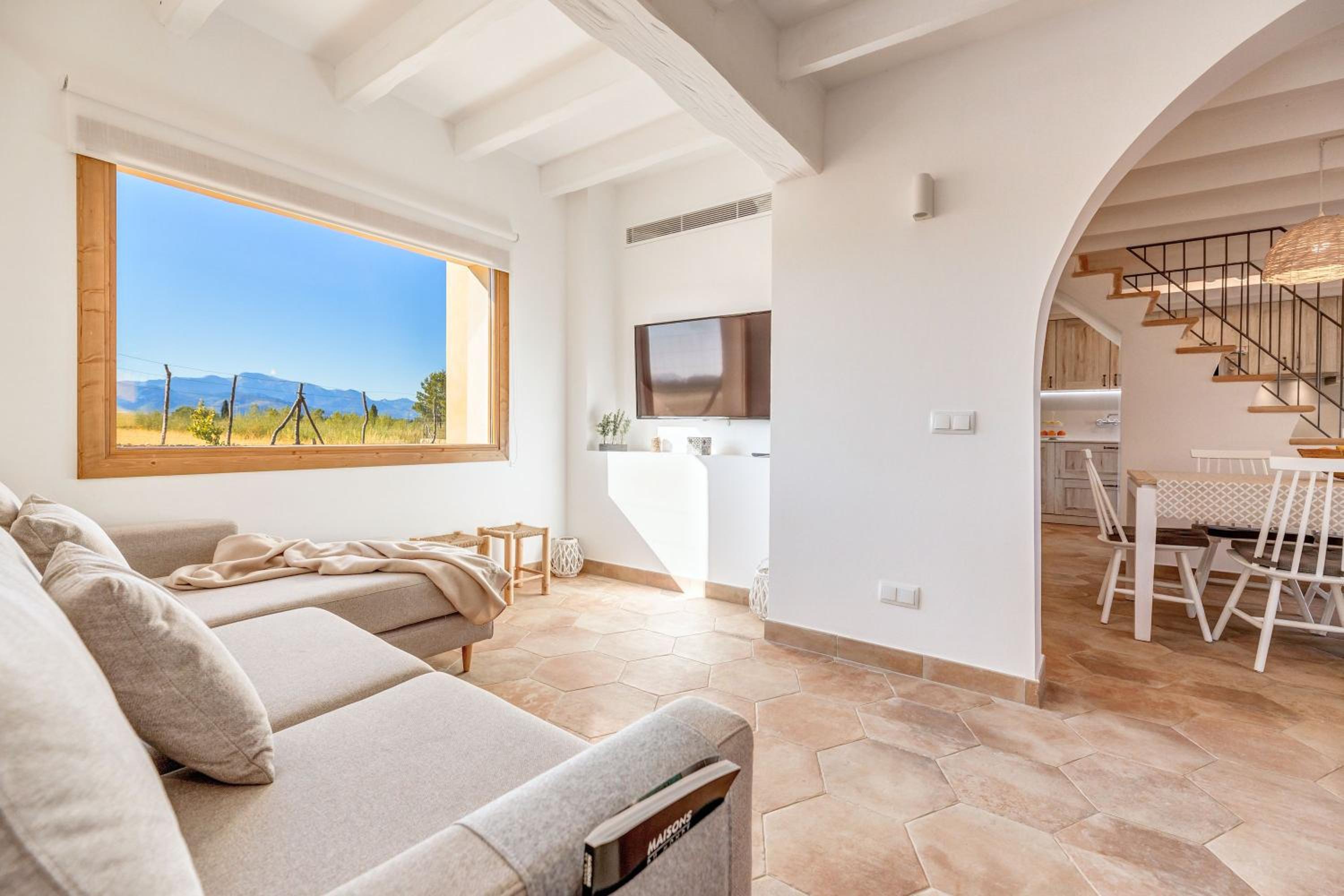 Villa with Garden View - Photo 5