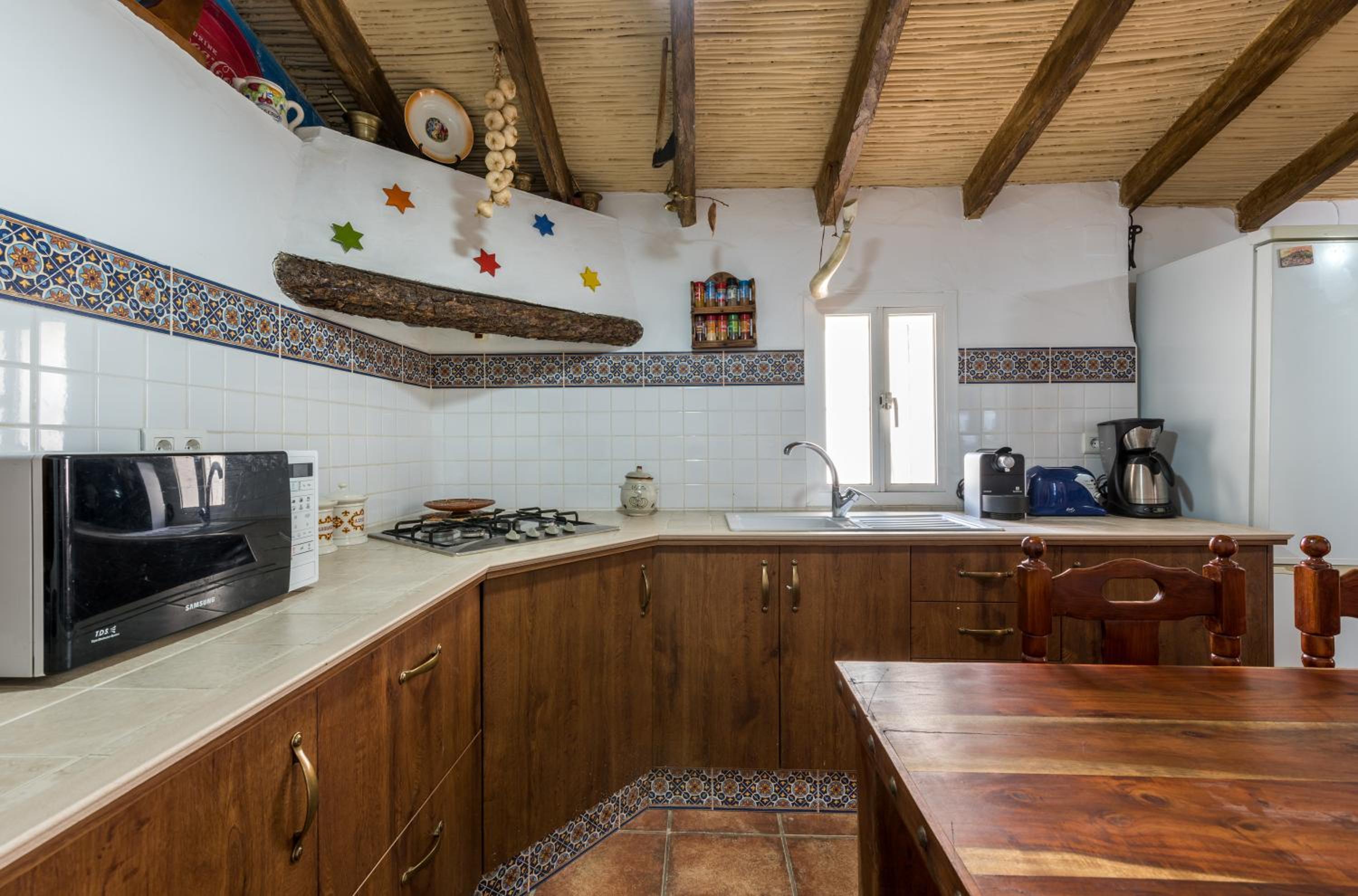 Three-Bedroom House - Photo 21
