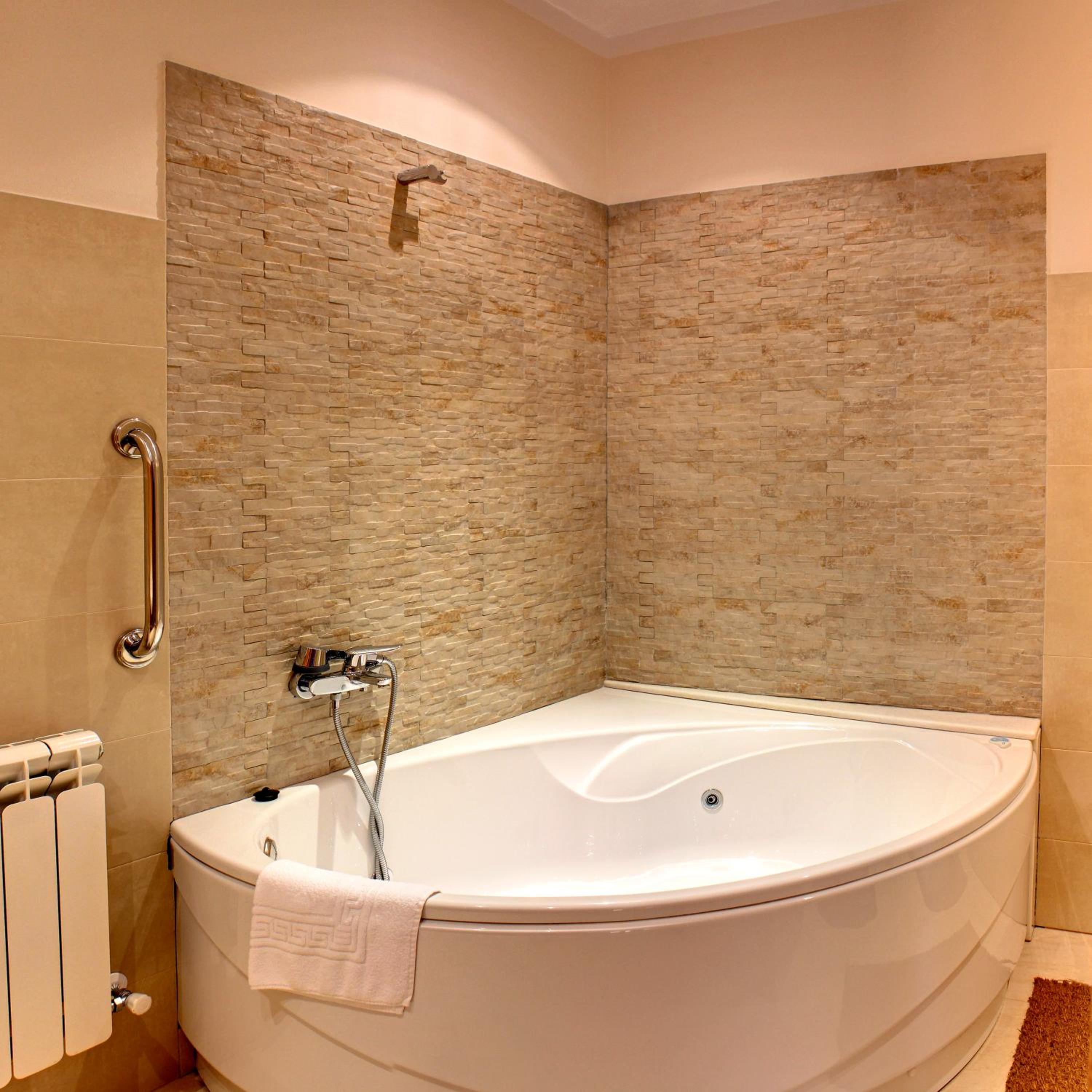 One-Bedroom Apartment (1312 ft from the hotel) photo 2