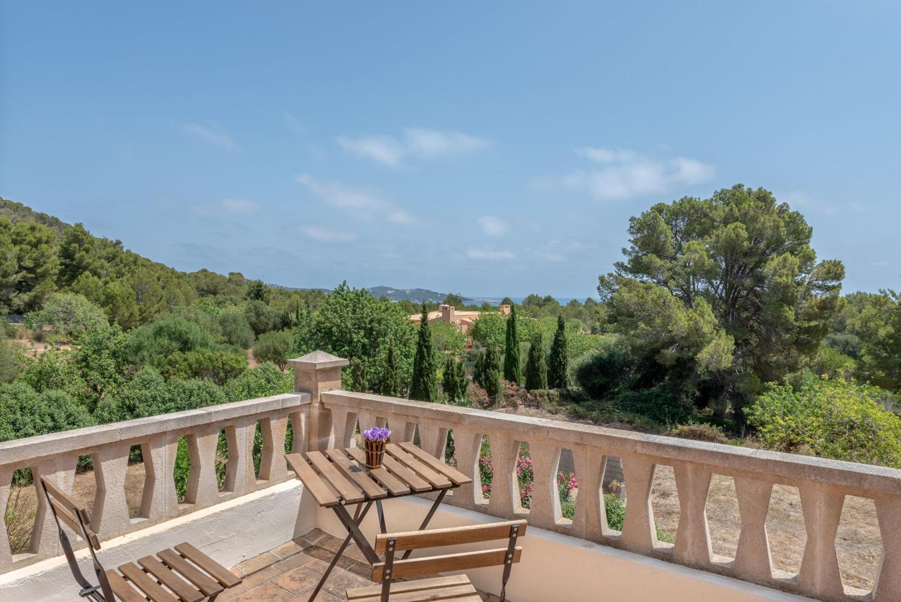 Villa with Sea View - Photo 22