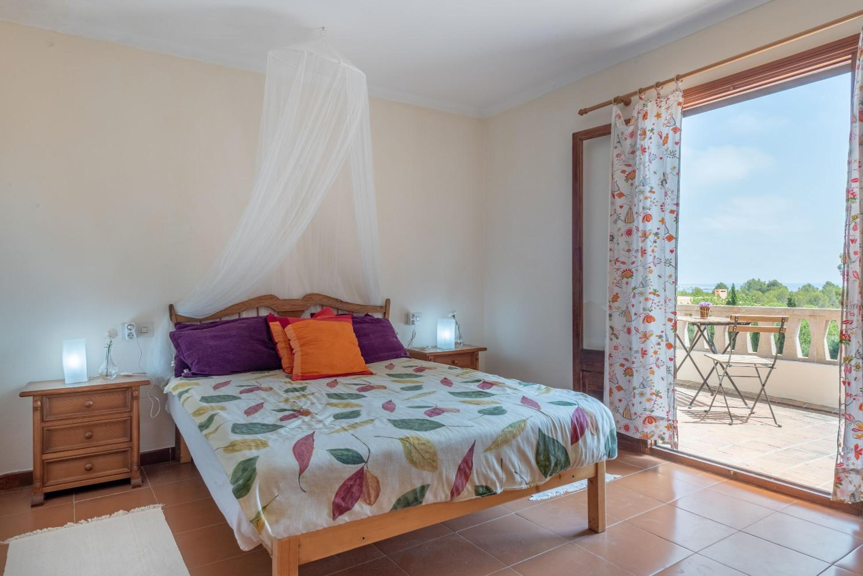 Villa with Sea View - Photo 18