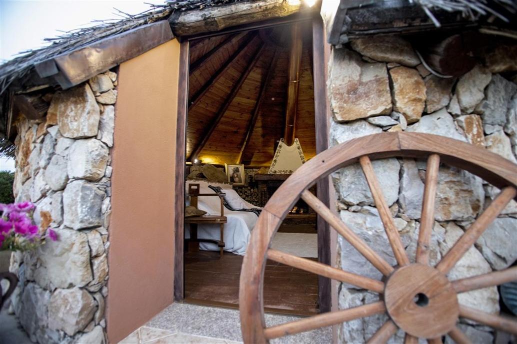 One-Bedroom House photo 1