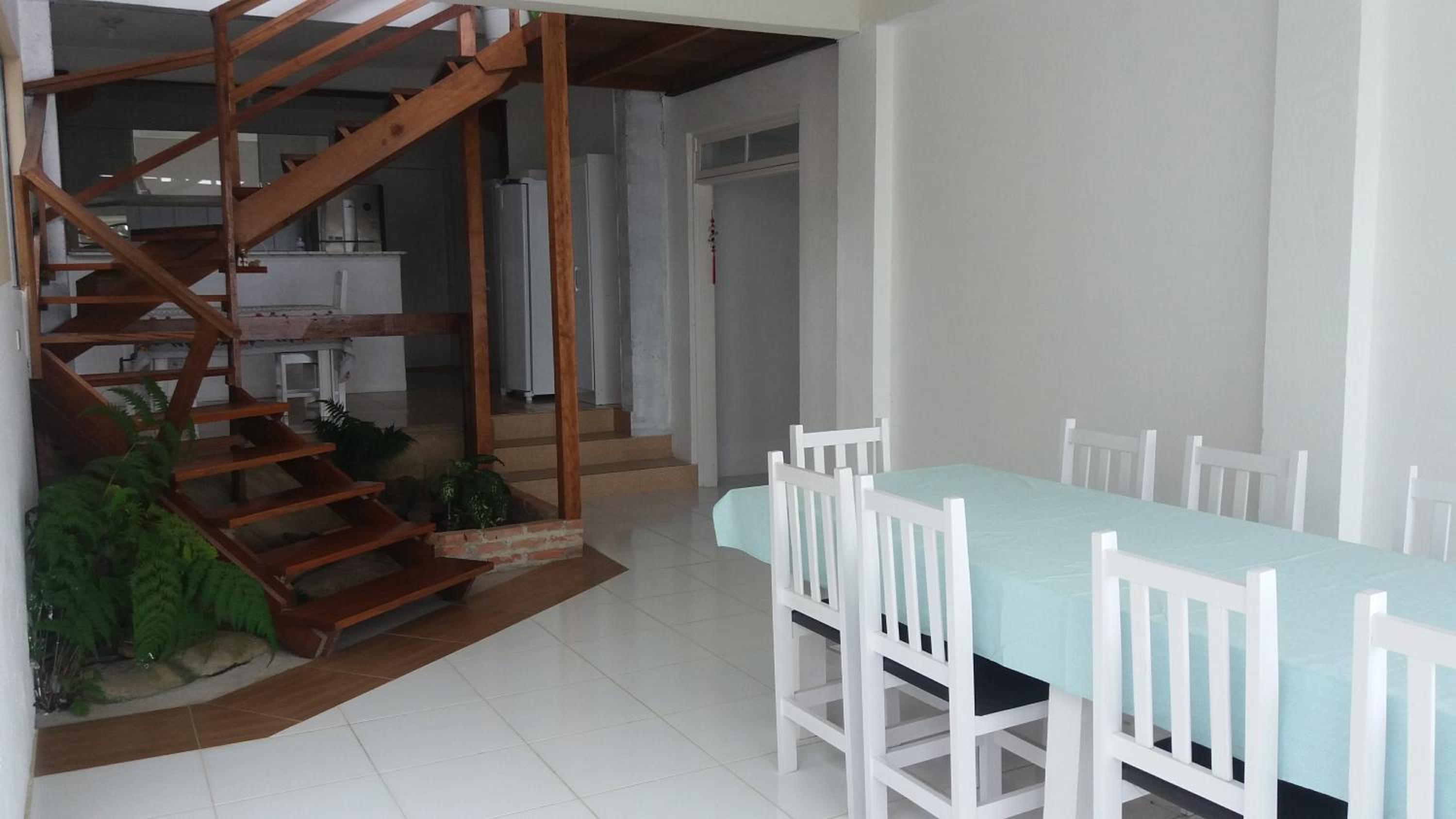 Three-Bedroom House photo 3