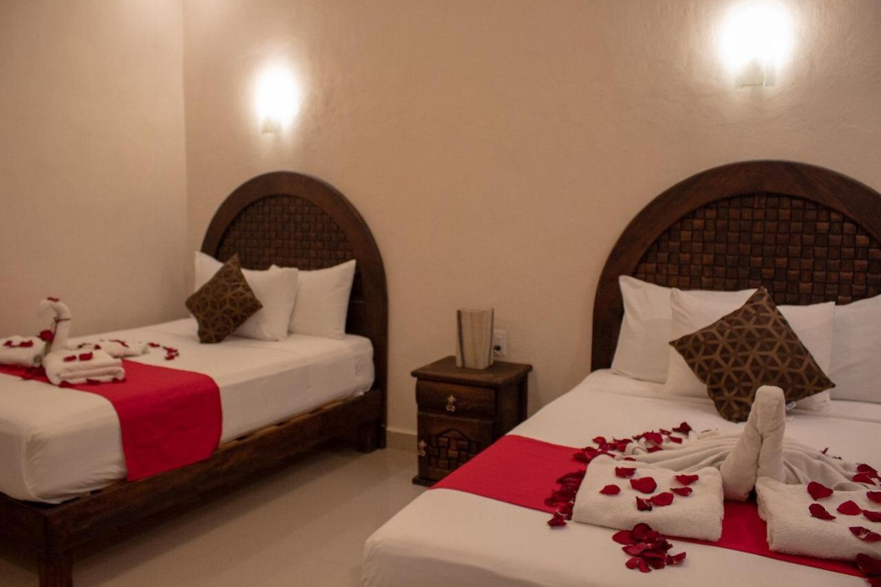 Double Room with Two Double Beds - Photo 3