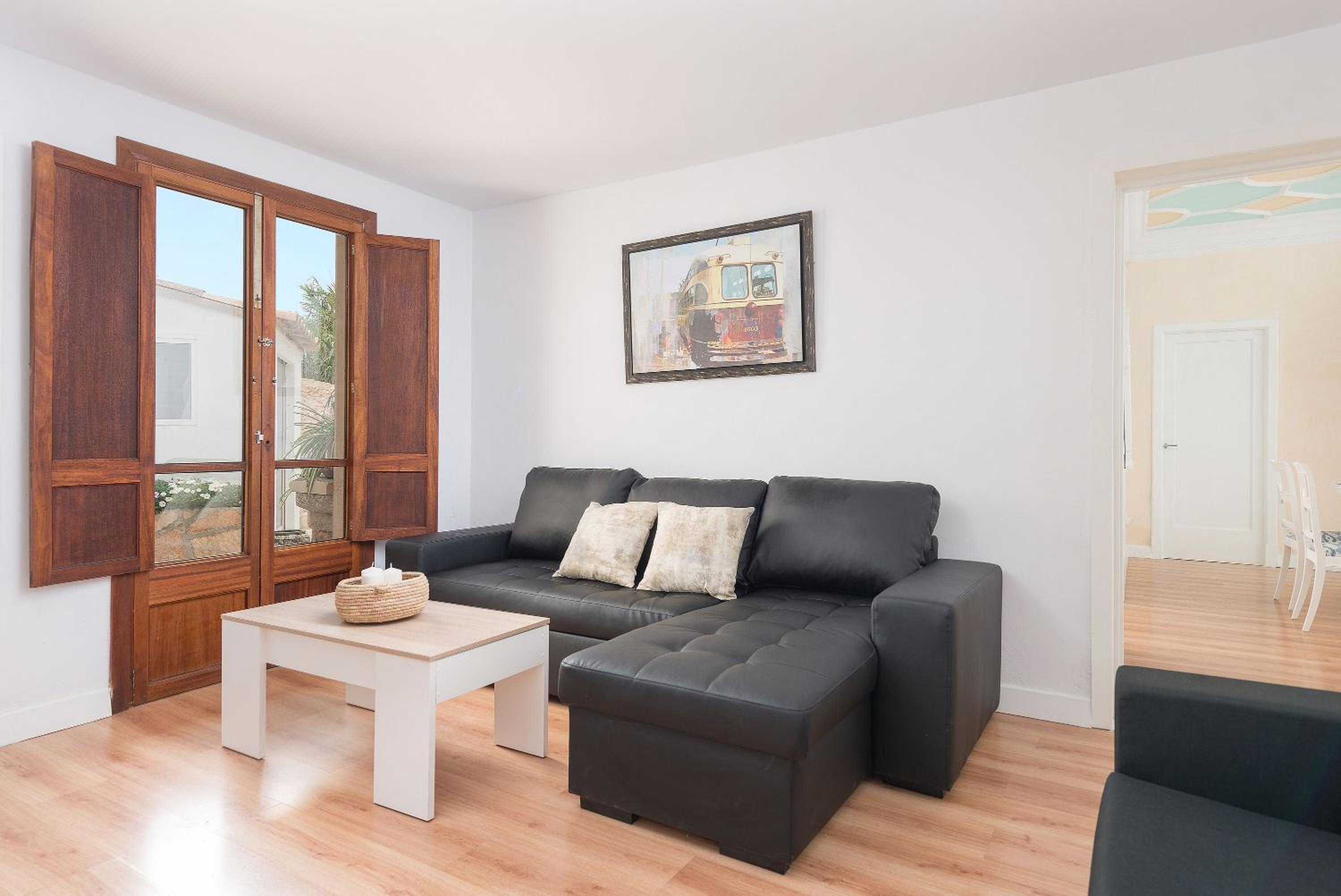 Villa with Garden View photo 3