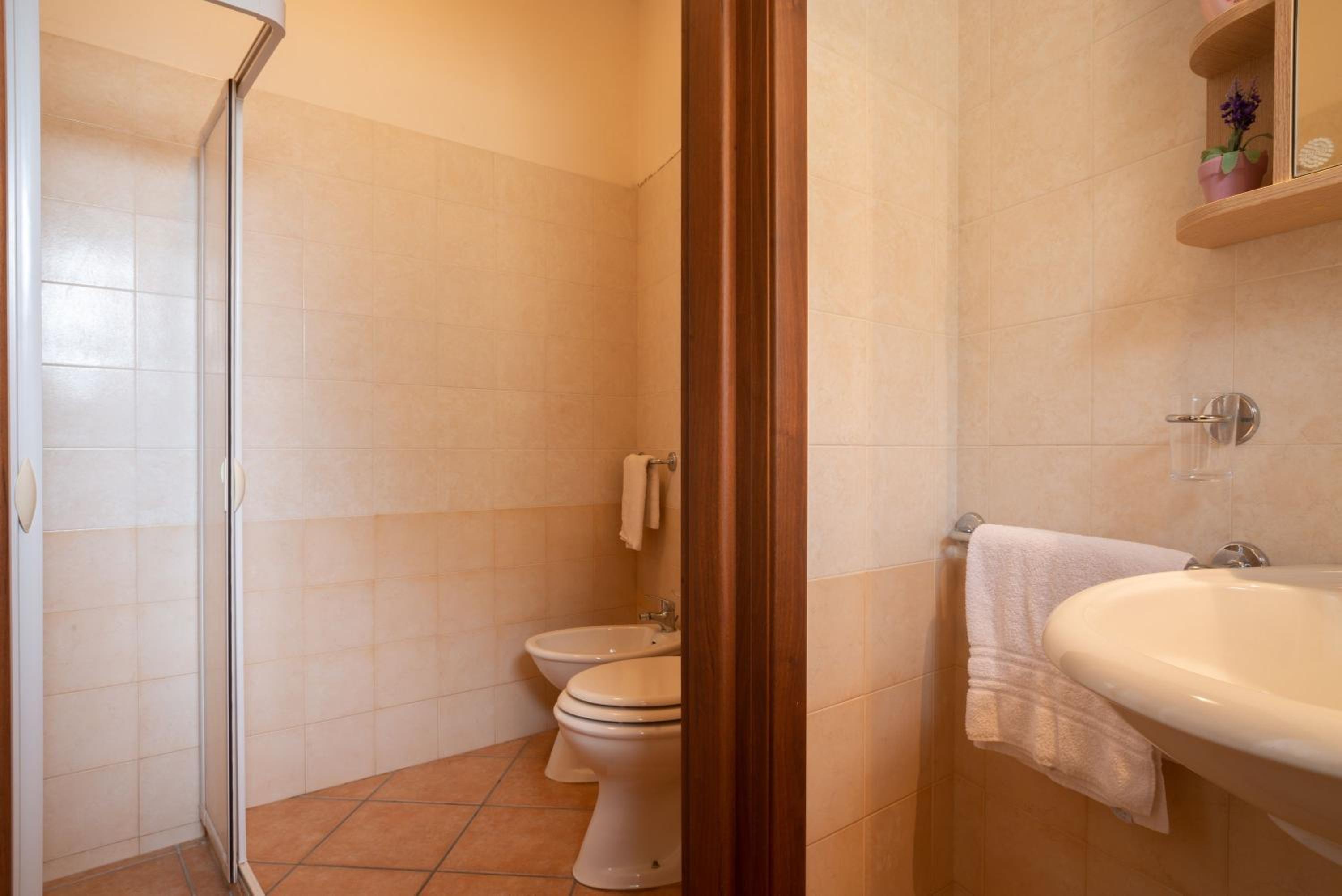 Superior One-Bedroom Apartment with Balcony - Photo 11