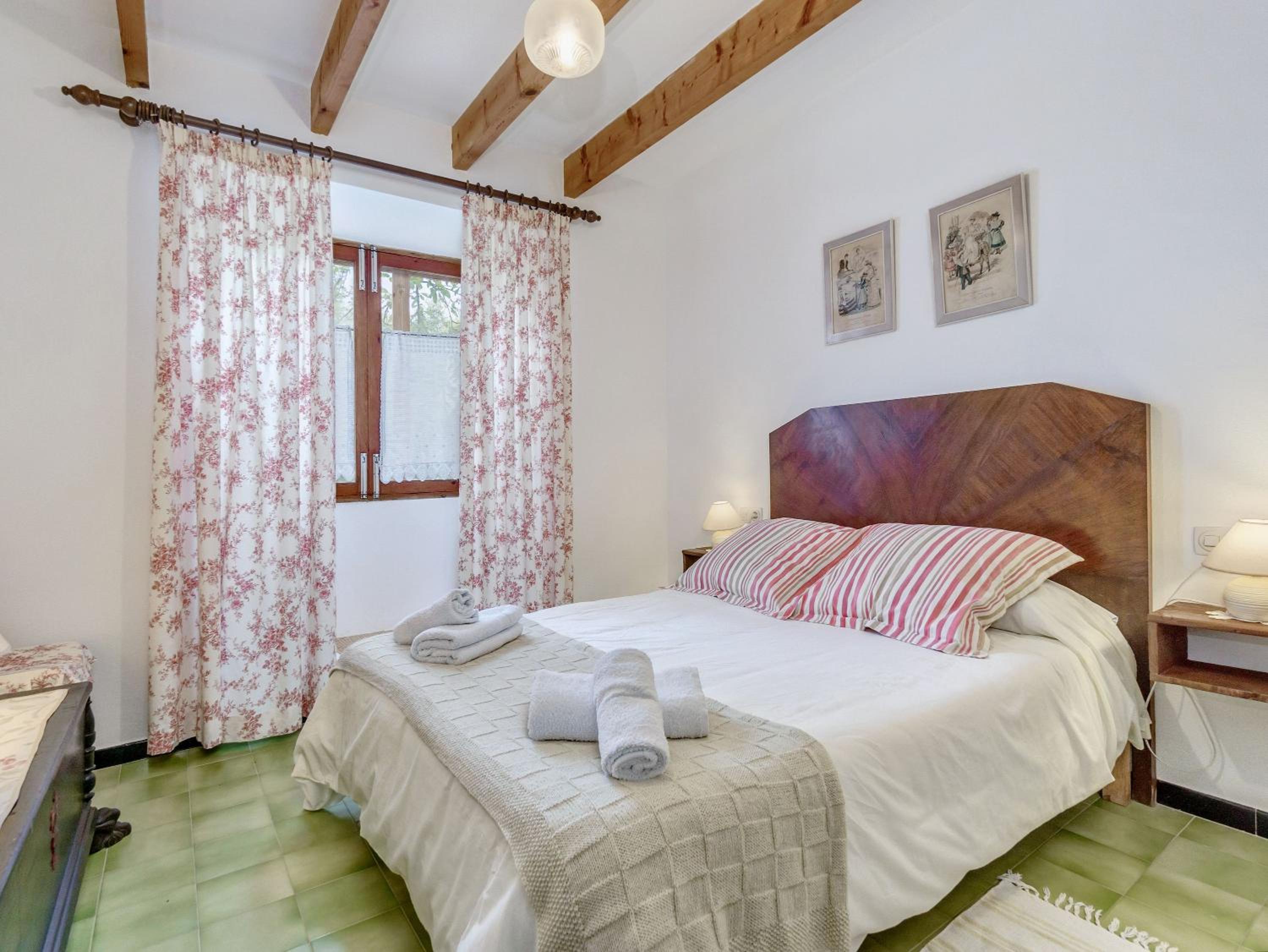 Villa photo 2