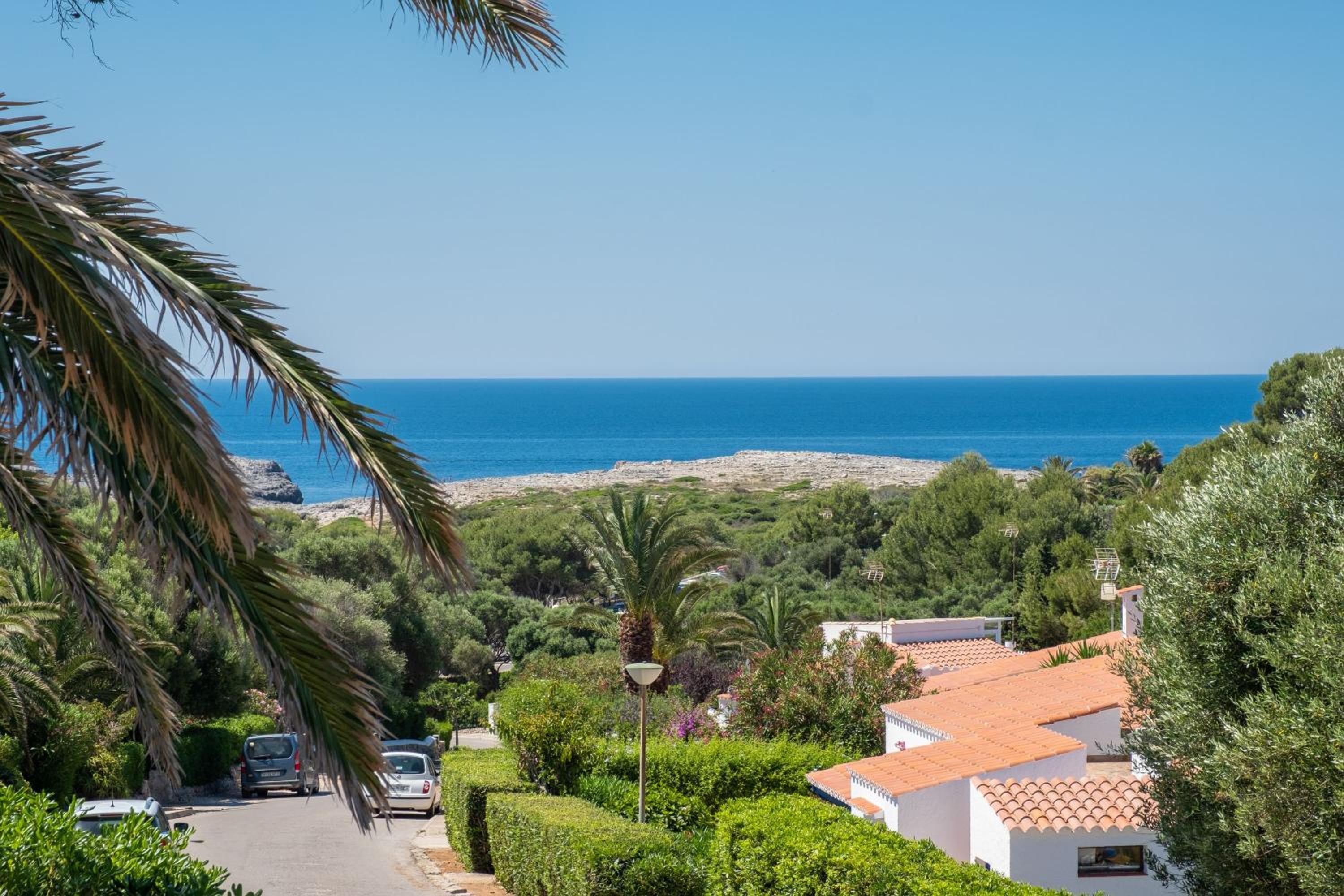 Villa with Sea View - Photo 6