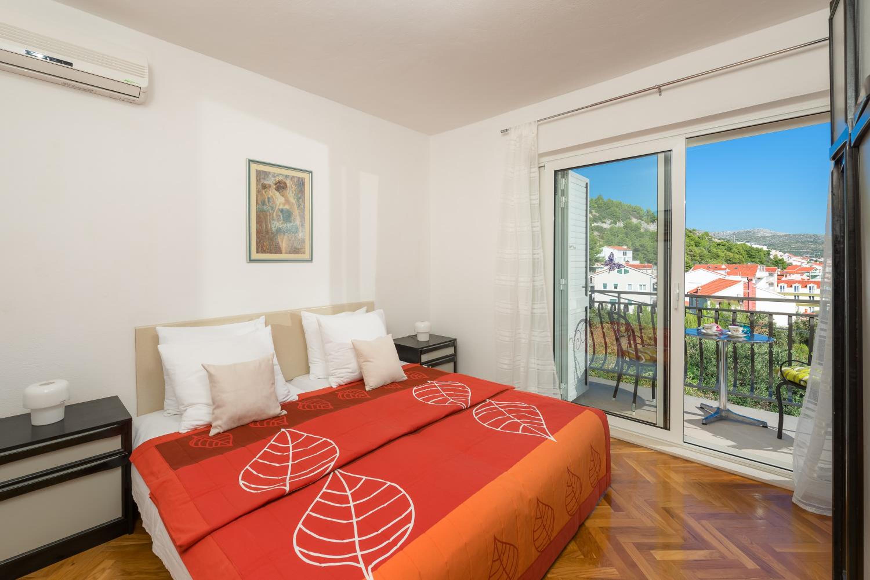 Apartment with Sea View
