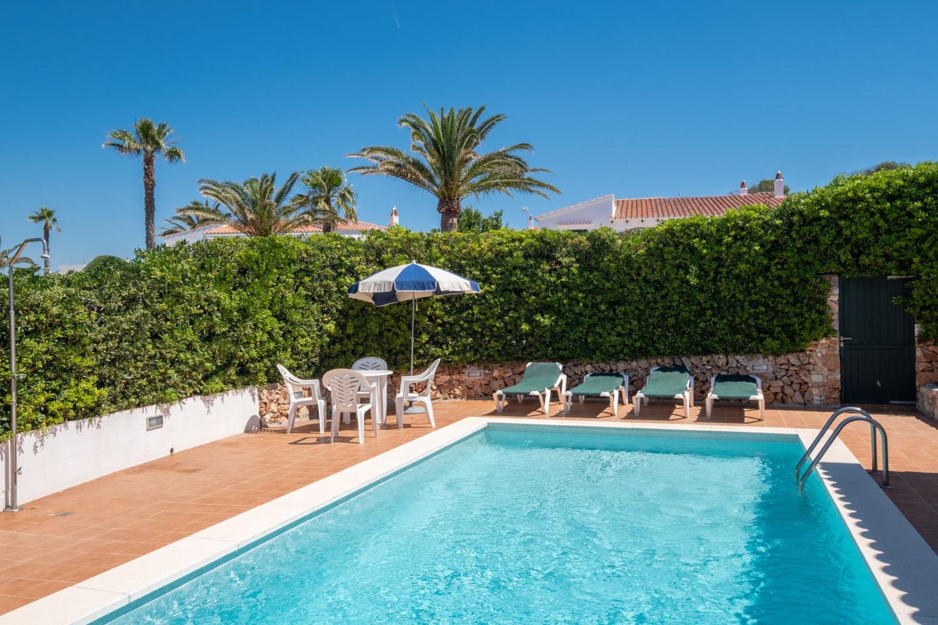Villa with Sea View - Photo 2