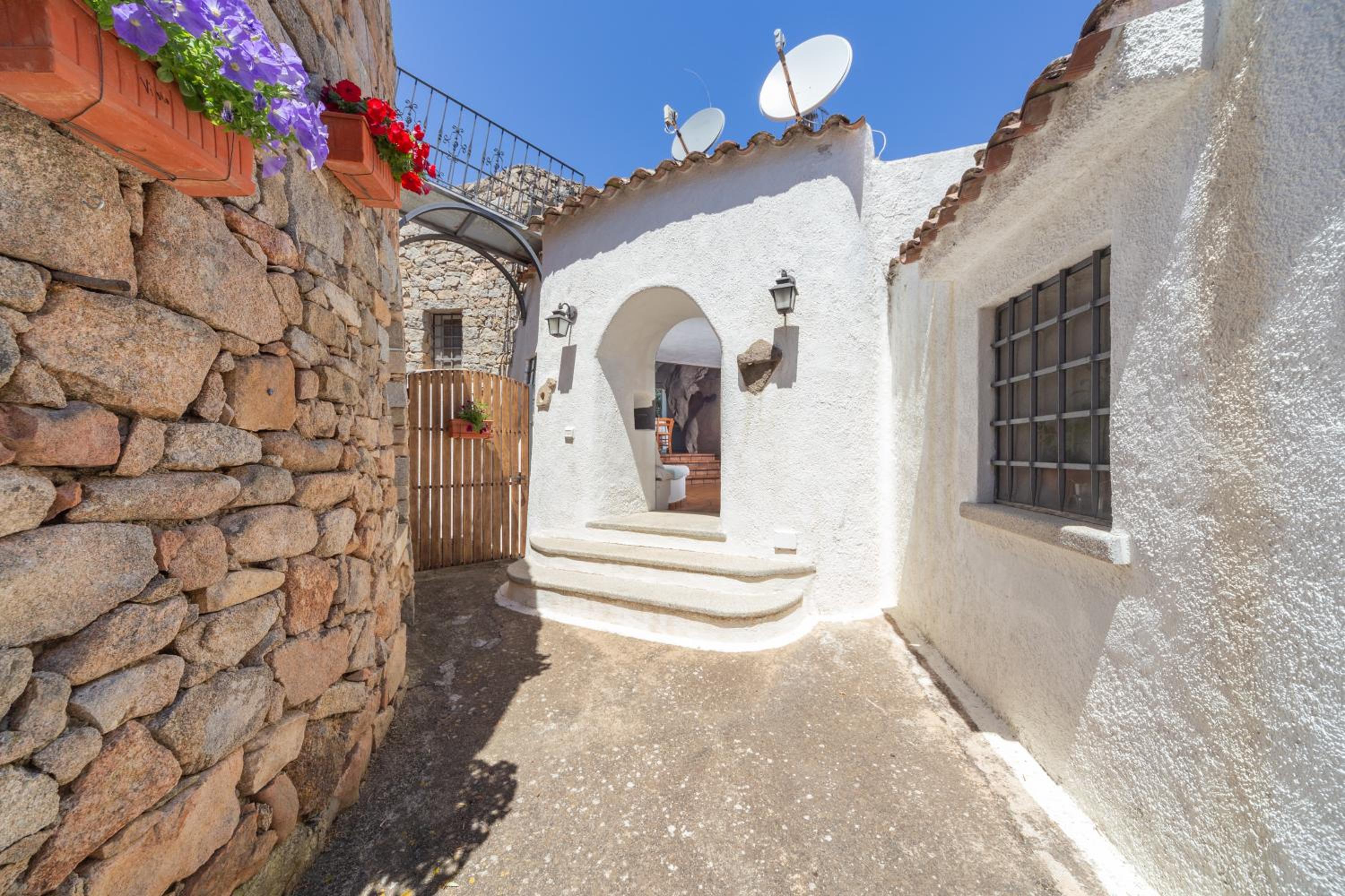 Villa with Sea View photo 3