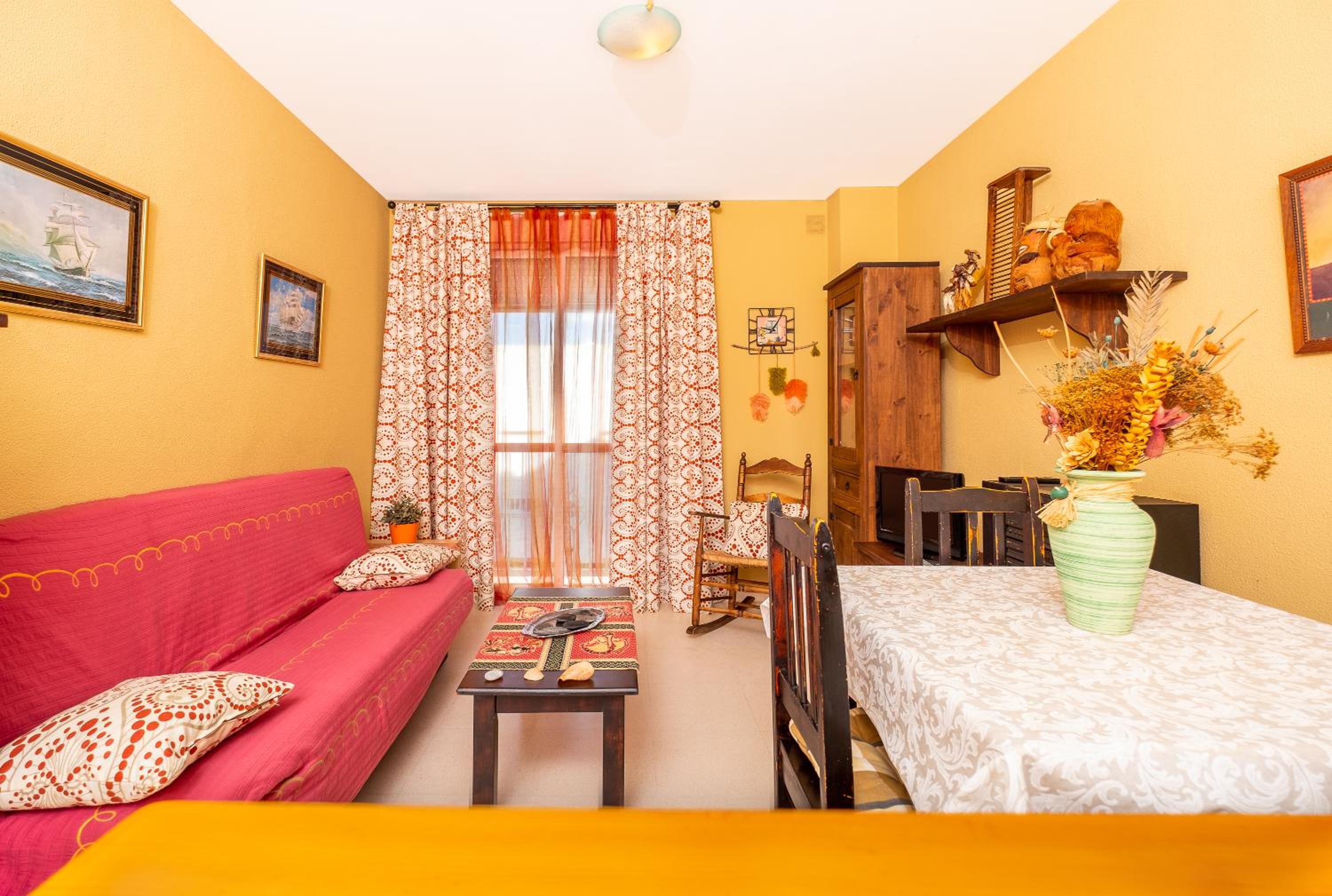 Apartamento de un dormitorio superior con balcón