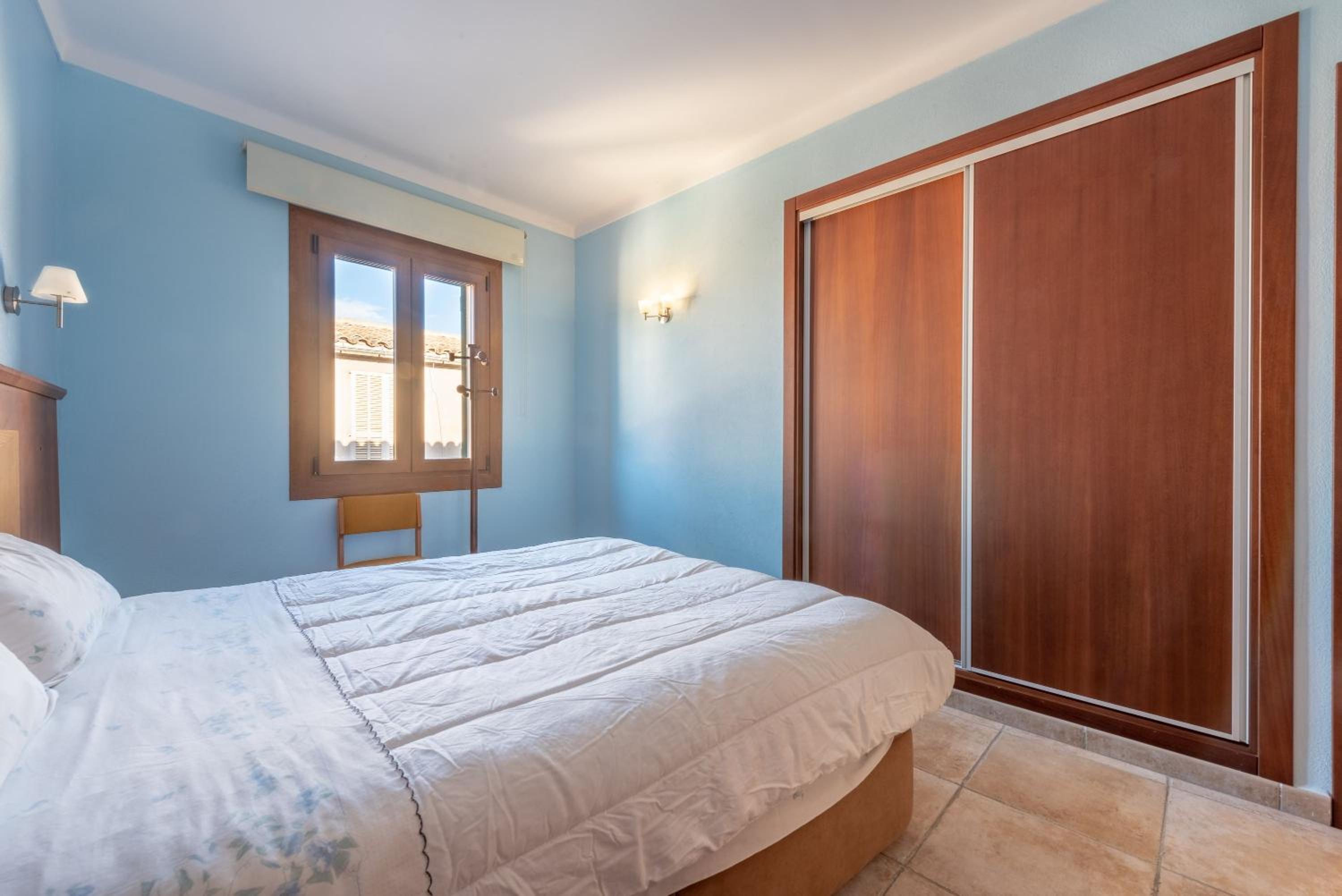 Apartment with Terrace photo 3