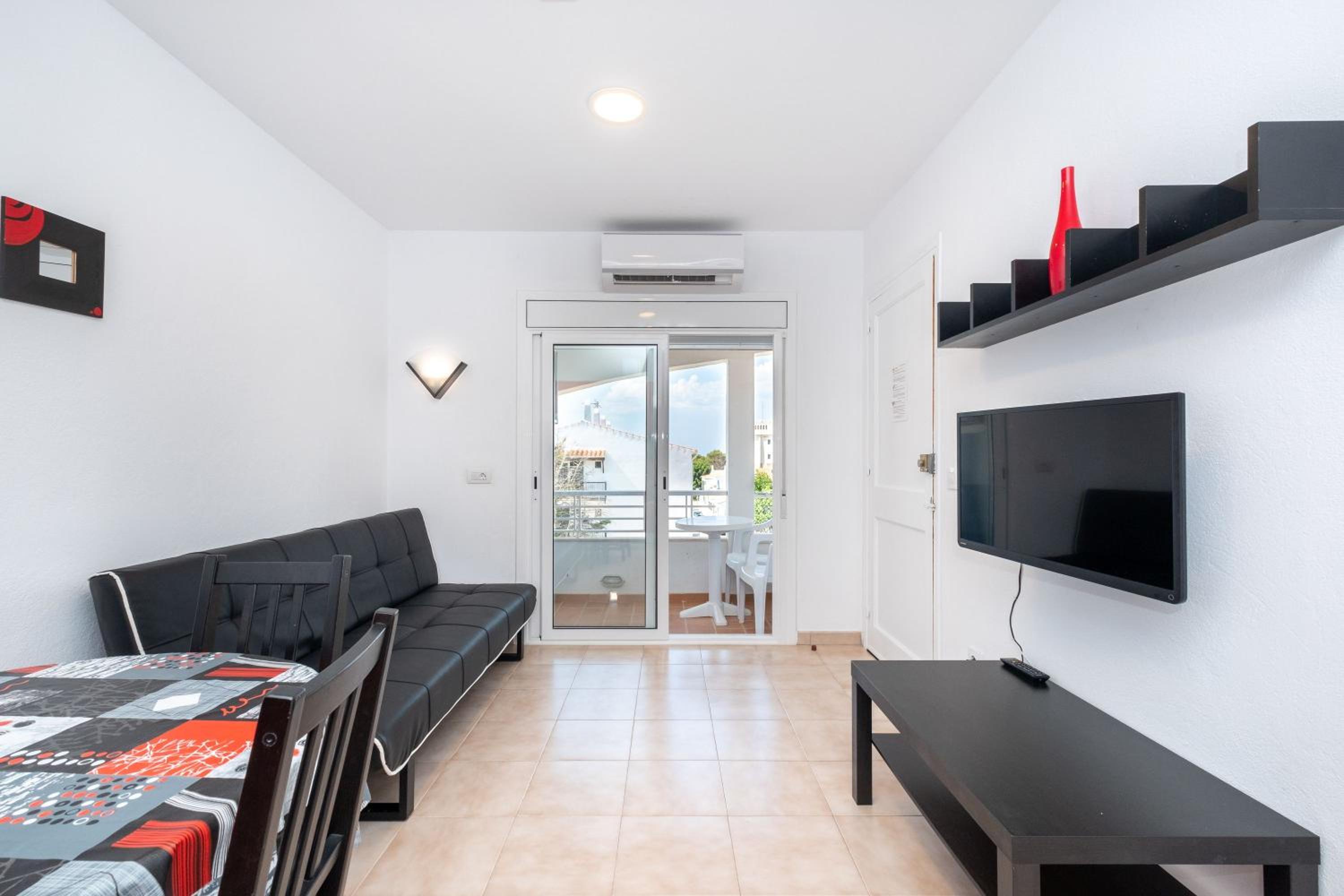 Apartamento de un dormitorio superior con balcón