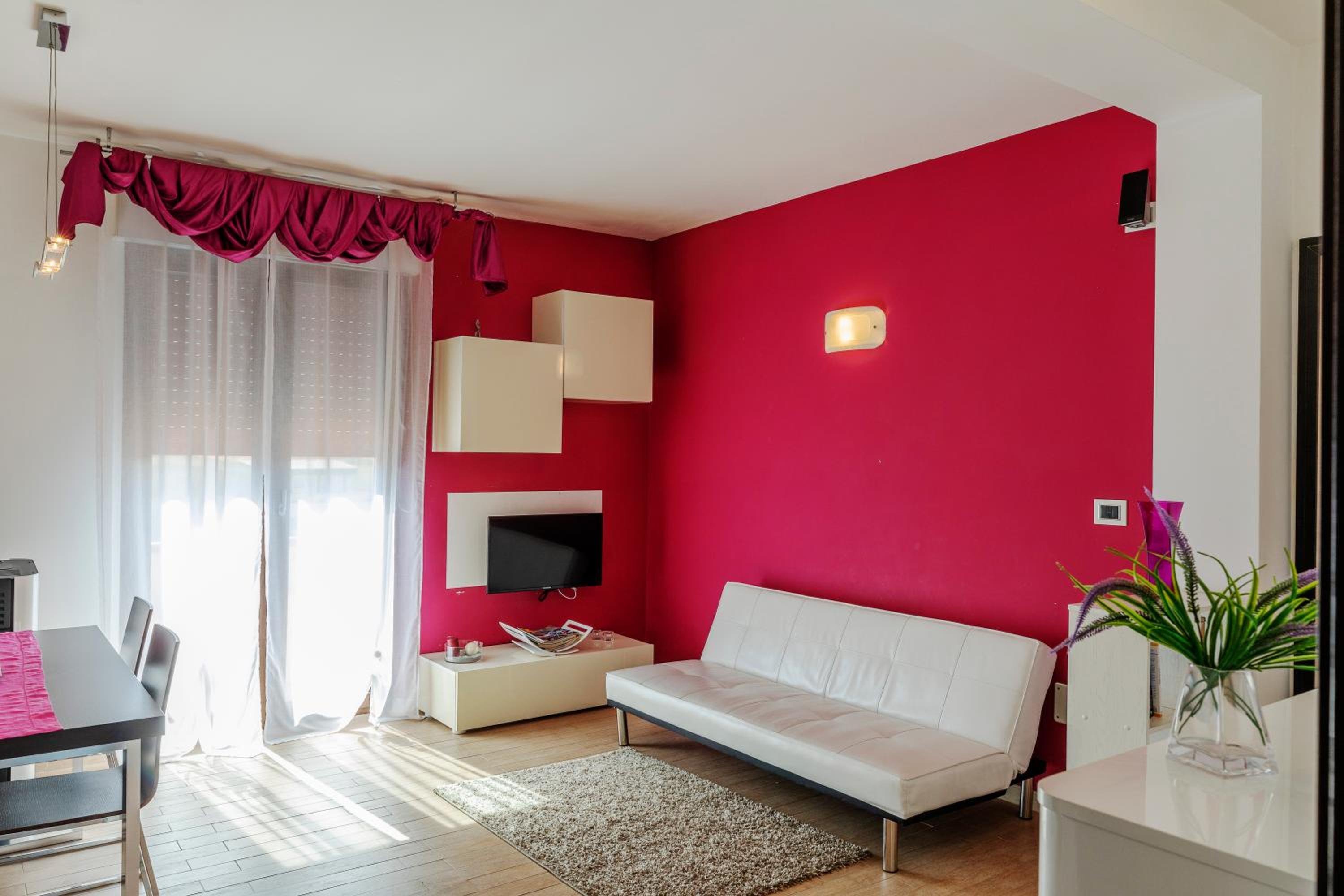 Superior One-Bedroom Apartment with Balcony - Photo 1