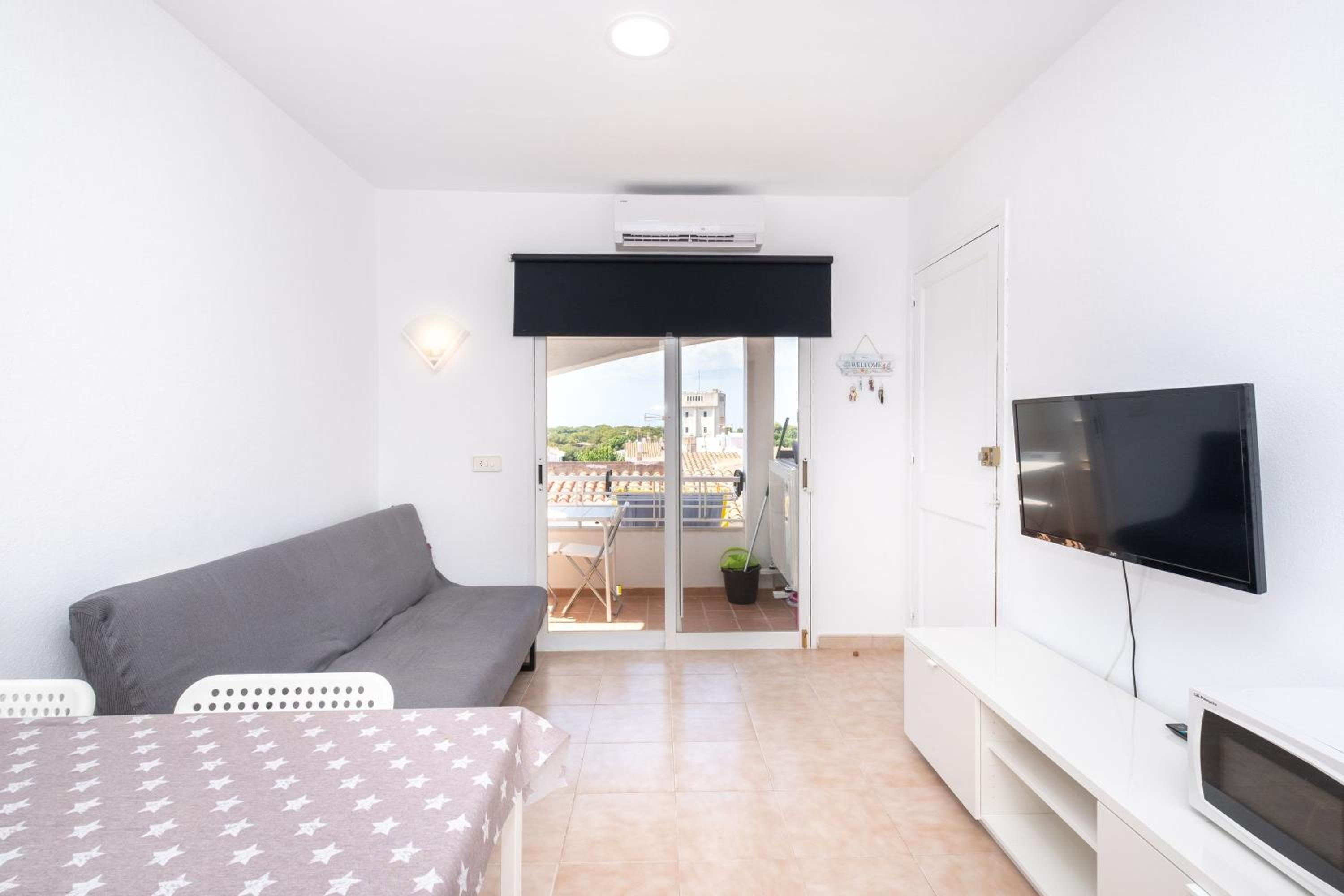 Apartamento de un dormitorio superior con balcón