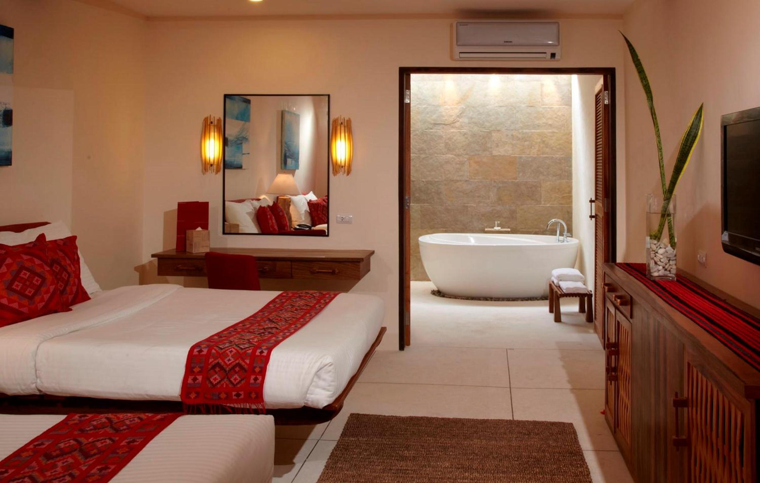 Premier Deluxe Room - Photo 6