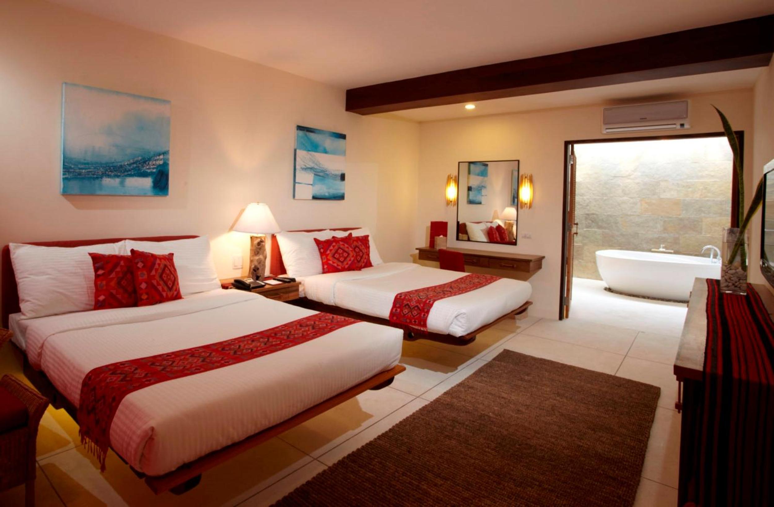 Premier Deluxe Room - Photo 7