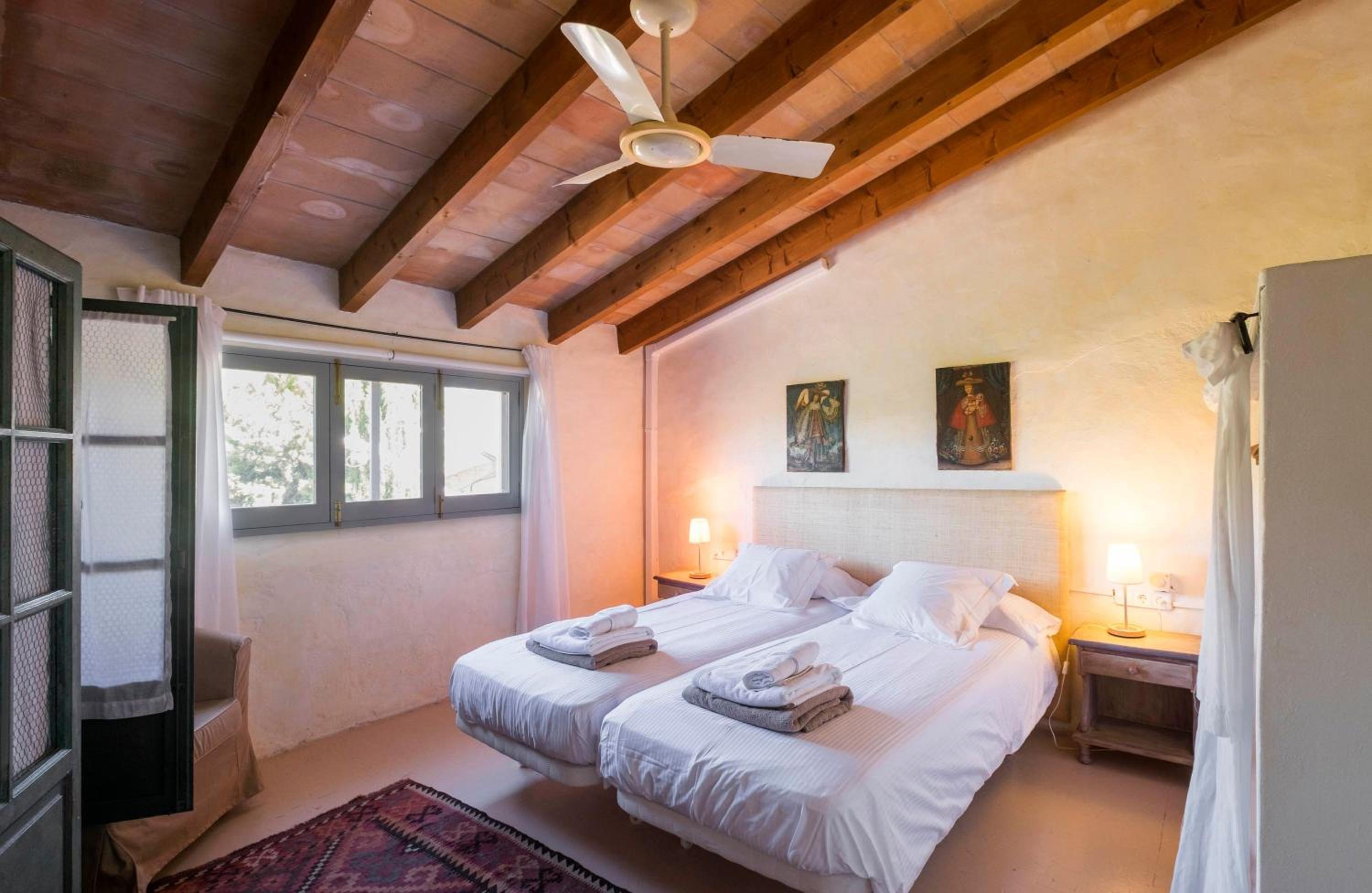 Villa with Garden View - Photo 22