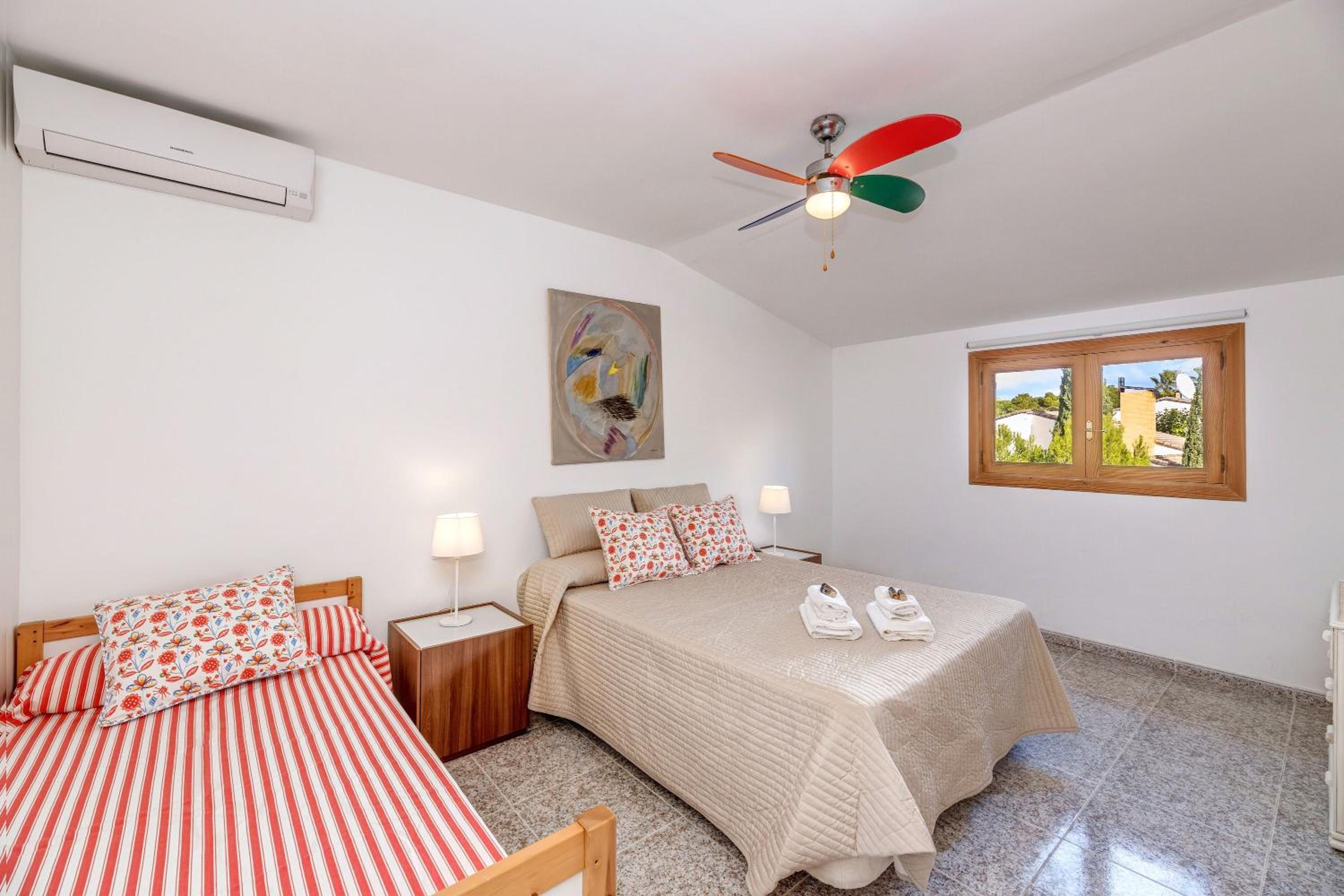 Villa - Photo 3