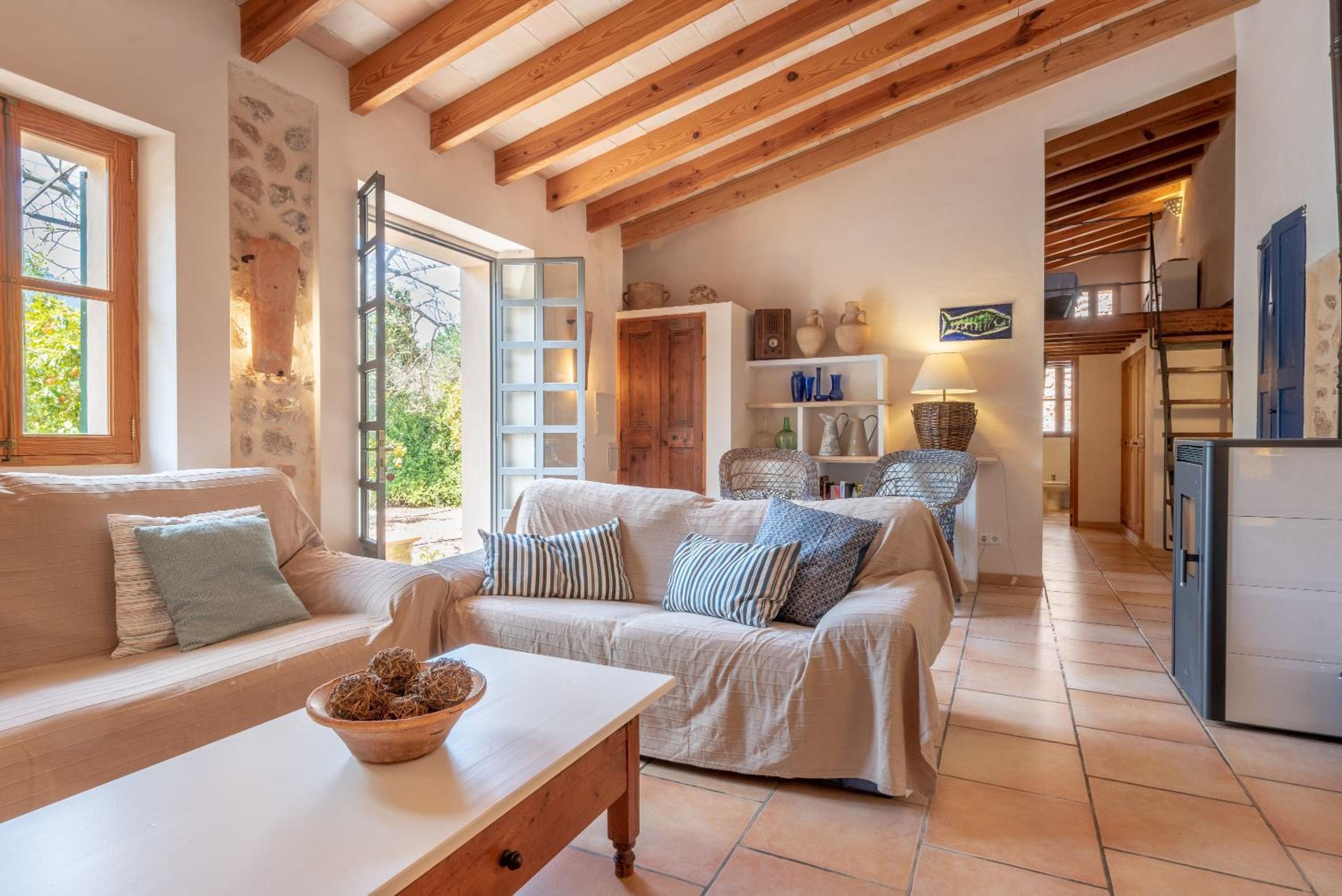 Villa con vistas al jardín