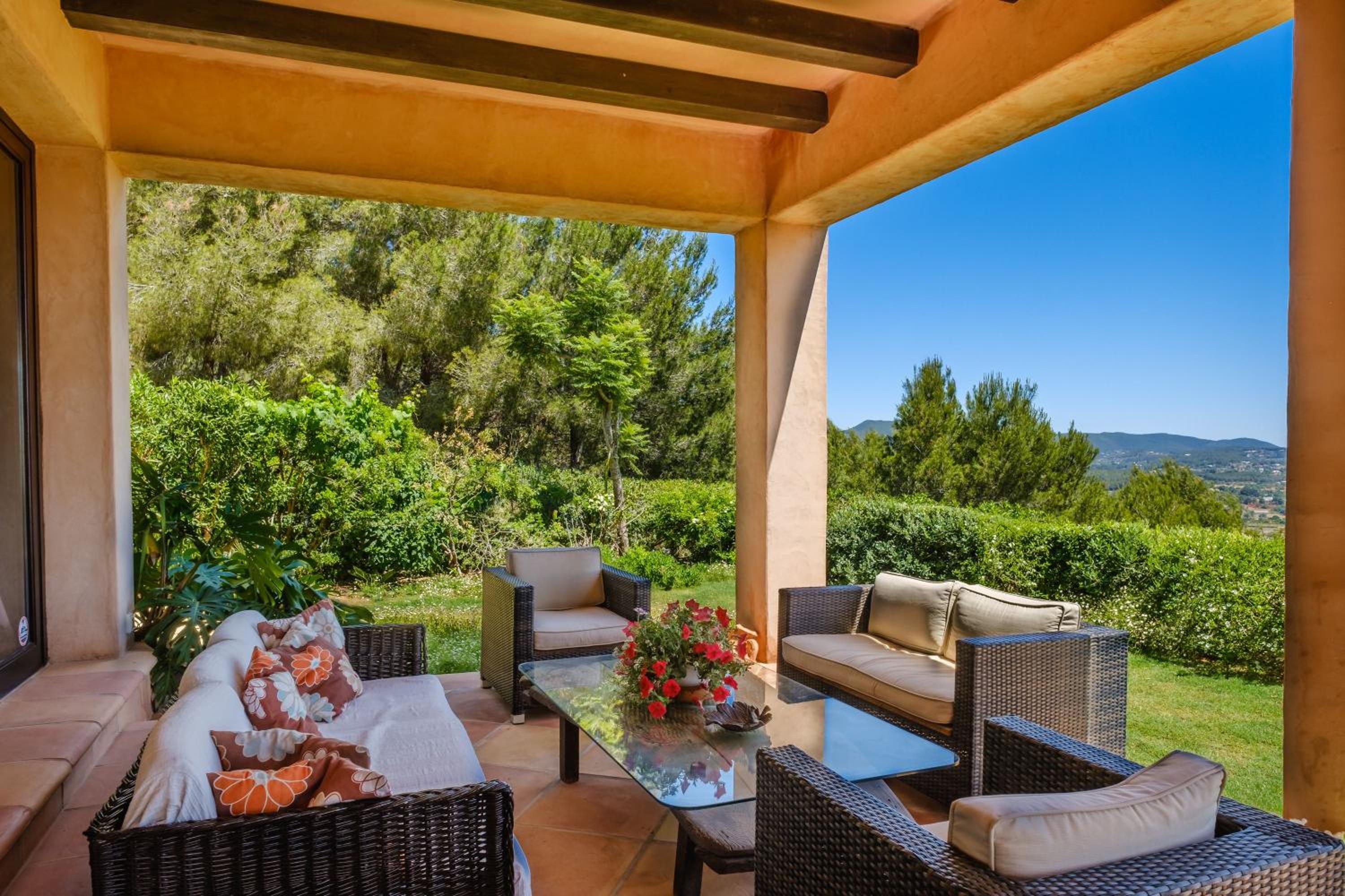 Villa with Sea View photo 2
