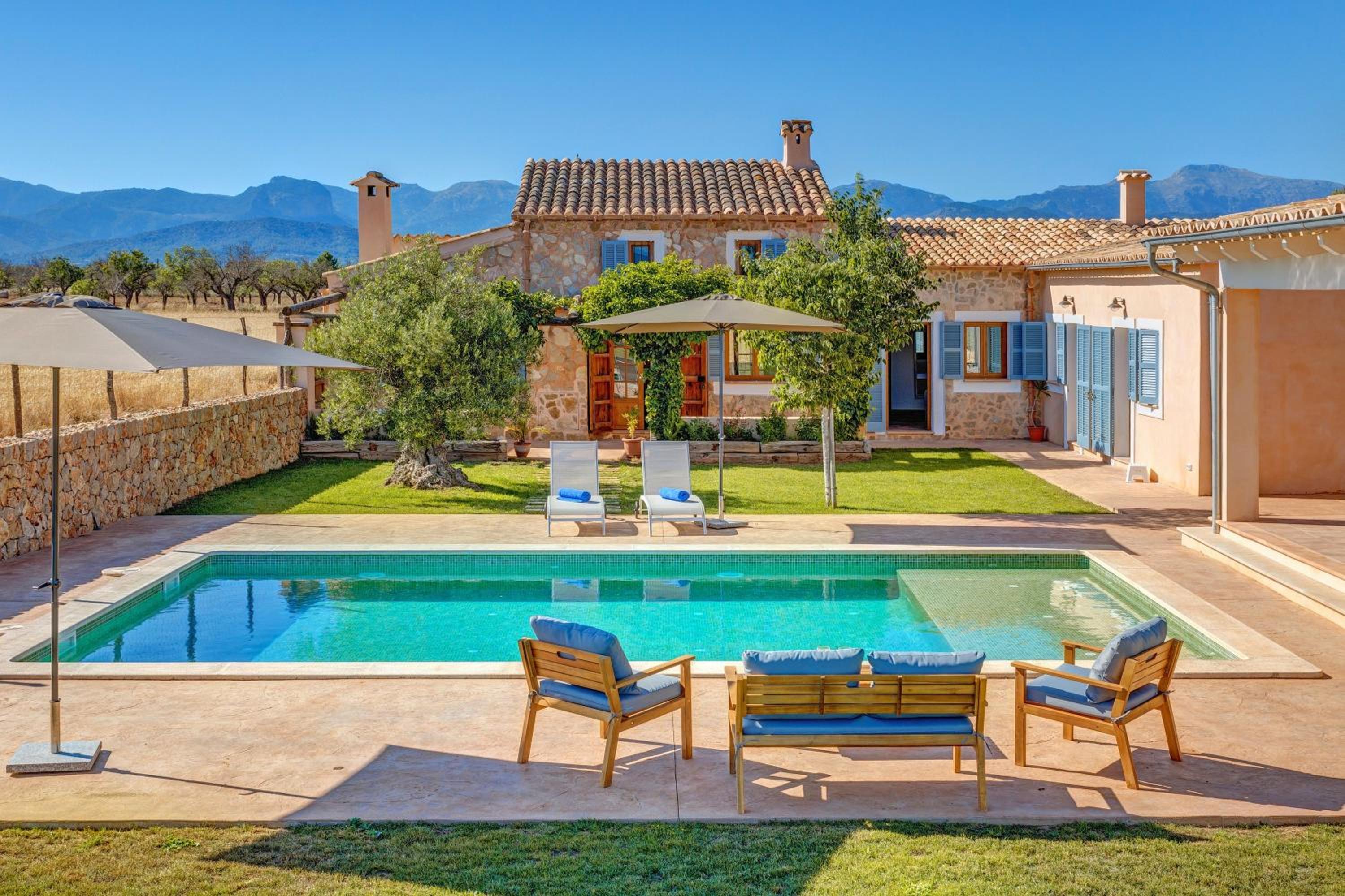 Villa with Garden View - Photo 27