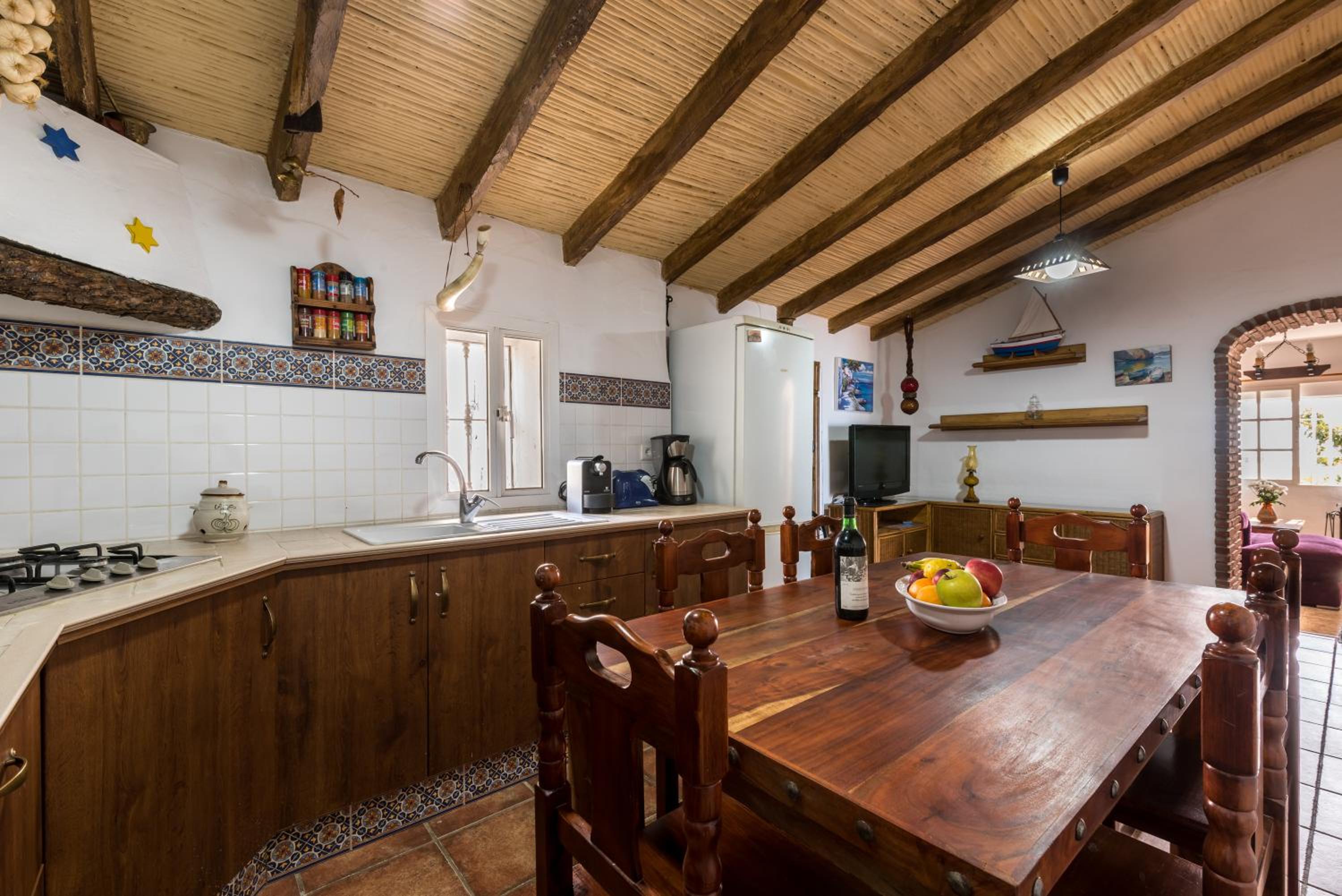 Three-Bedroom House - Photo 24