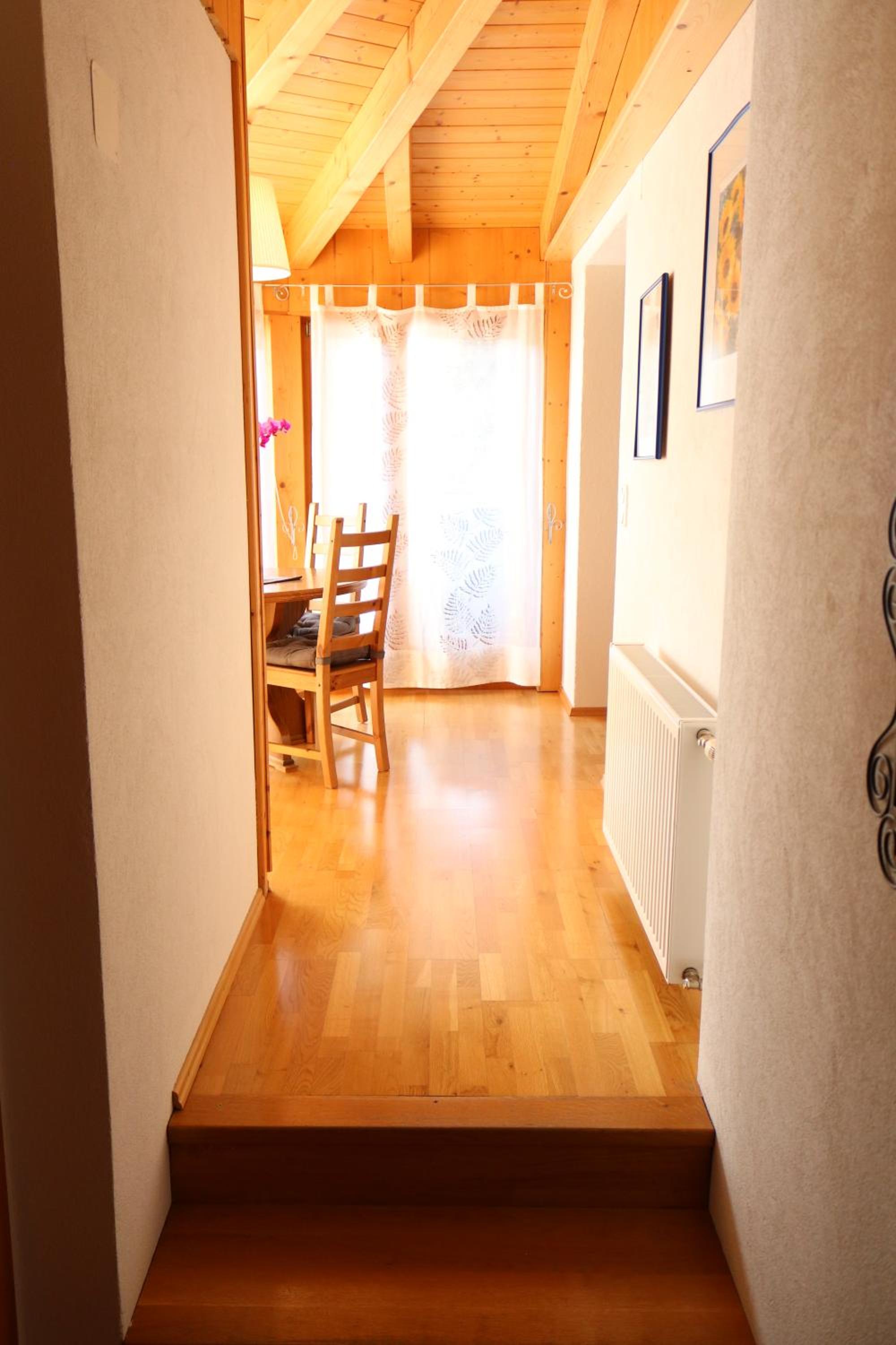 Apartment with Balcony photo 3