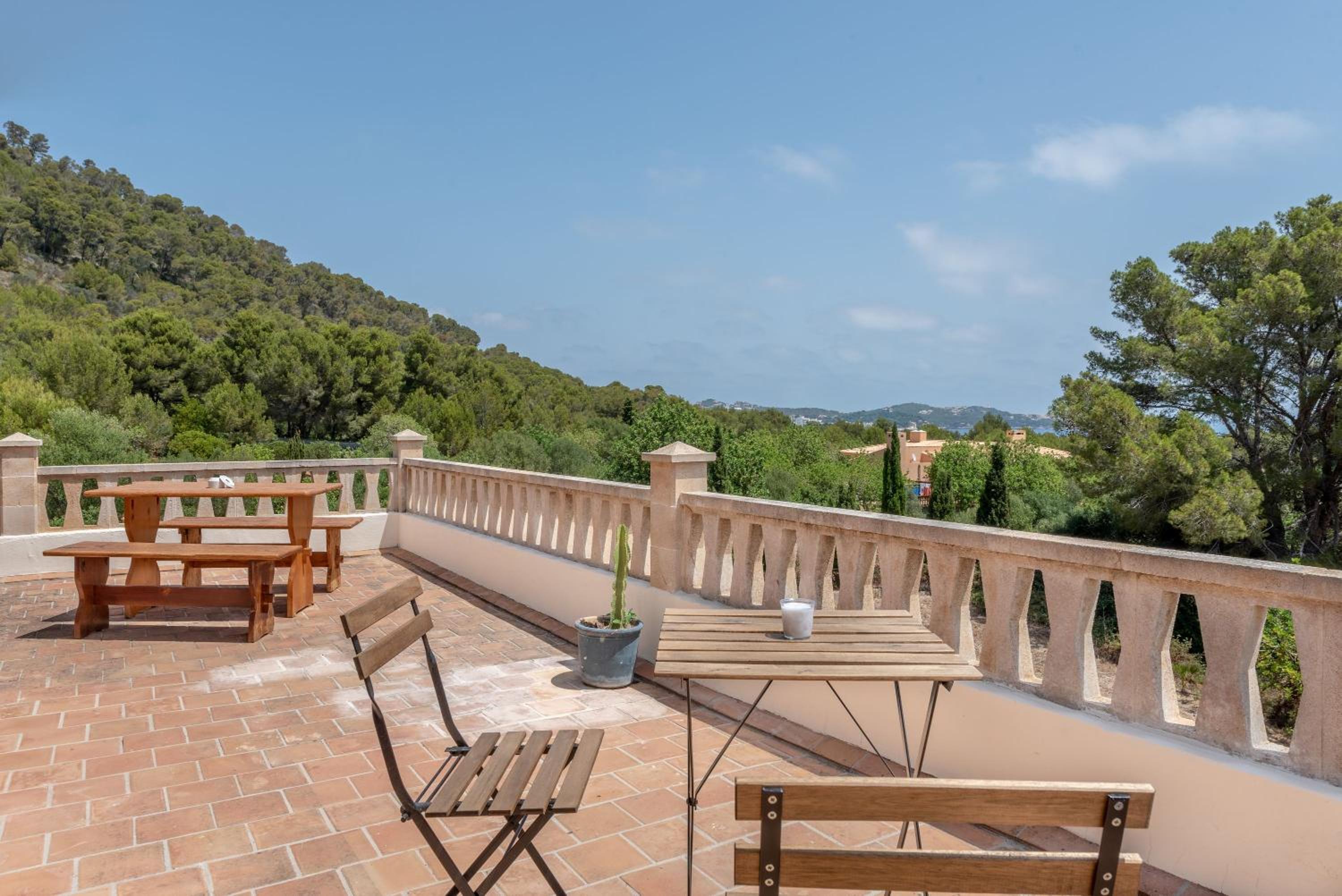 Villa with Sea View - Photo 8