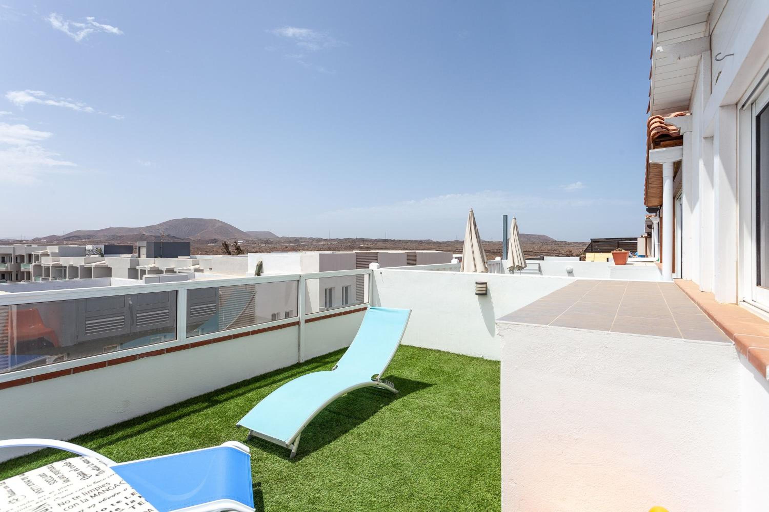 Superior One-Bedroom Apartment with Balcony - Photo 25