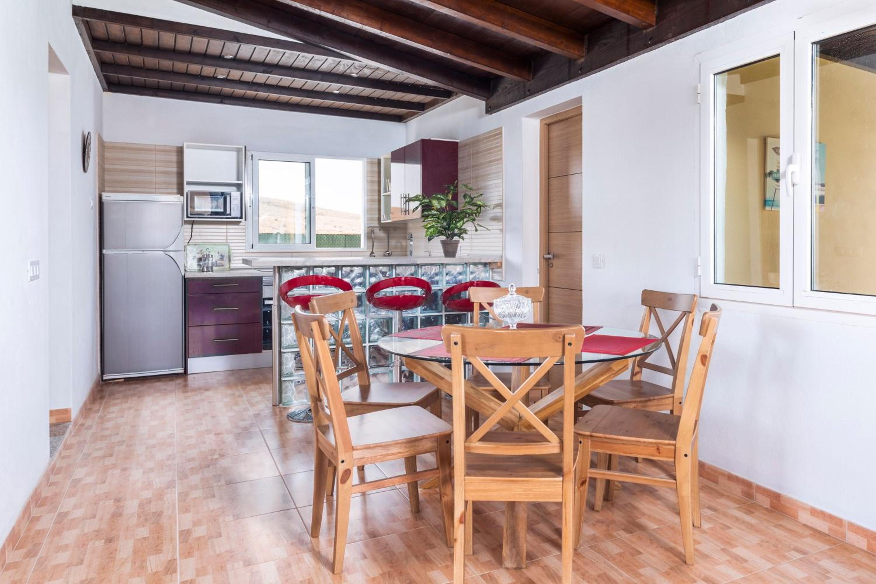 Villa photo 3