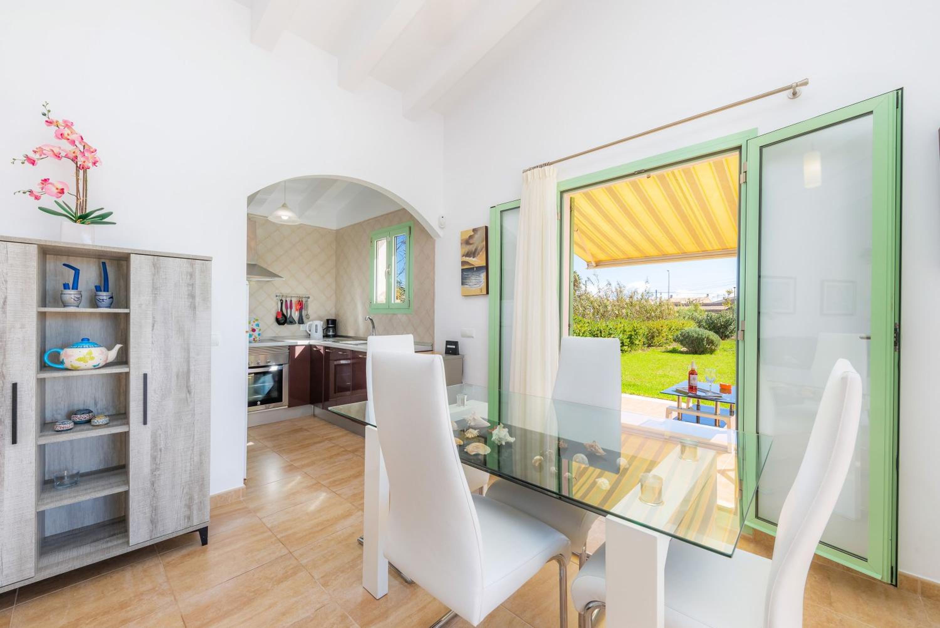 Two-Bedroom House - Photo 12