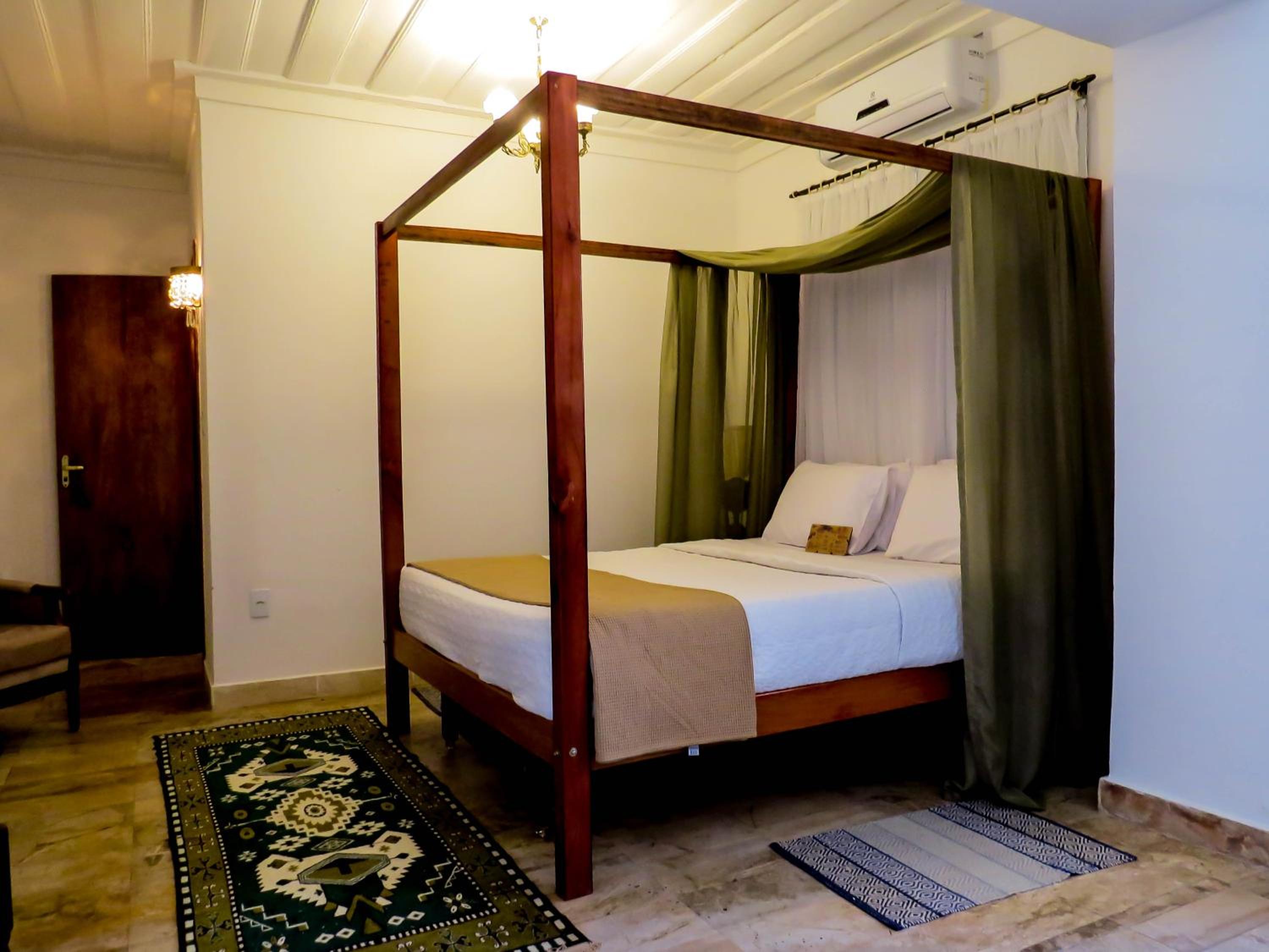 Double Room with Extra Bed photo 3