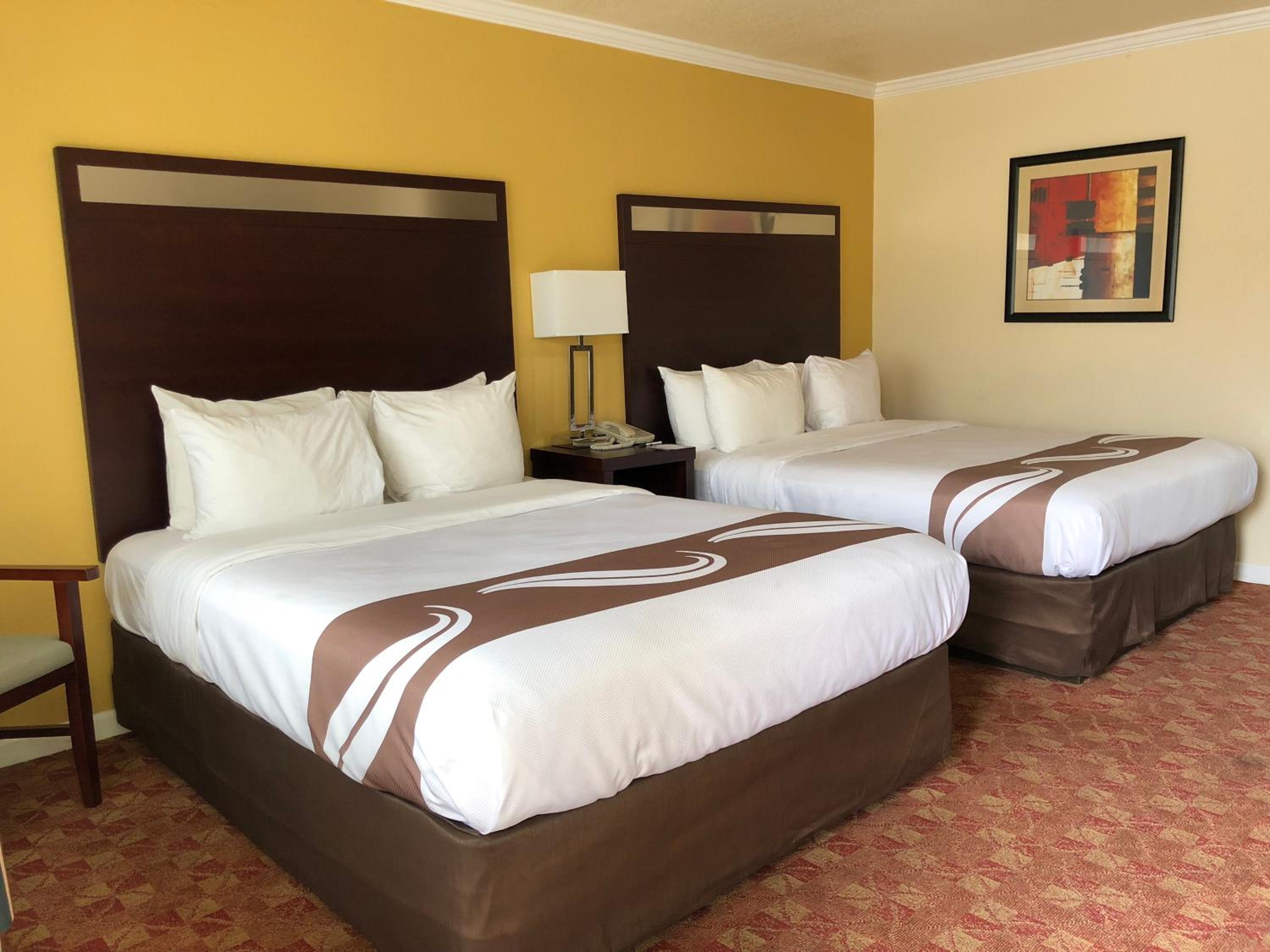 Double Room with Two Double Beds - Non-Smoking - Photo 1