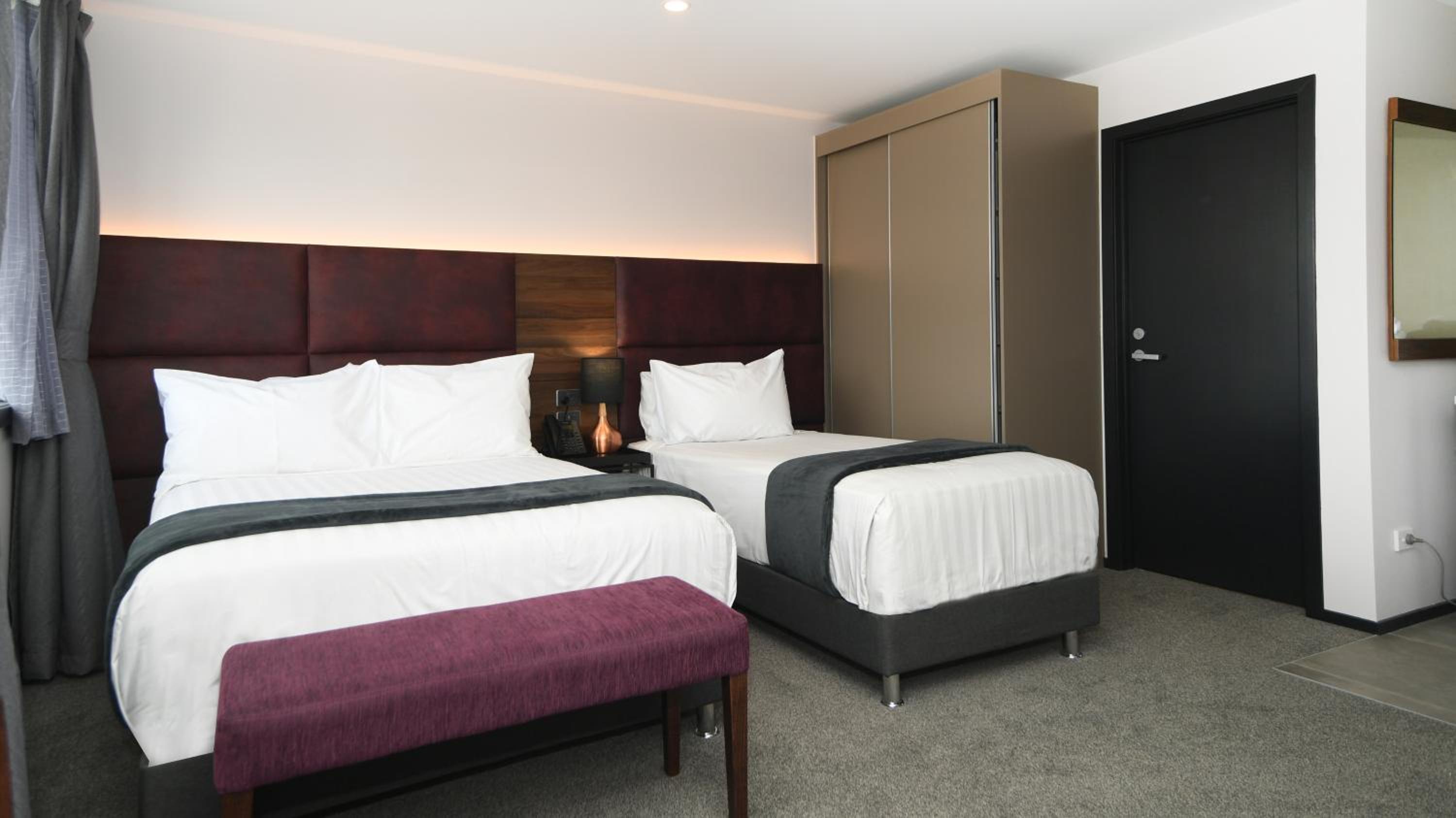Superior Twin Suite