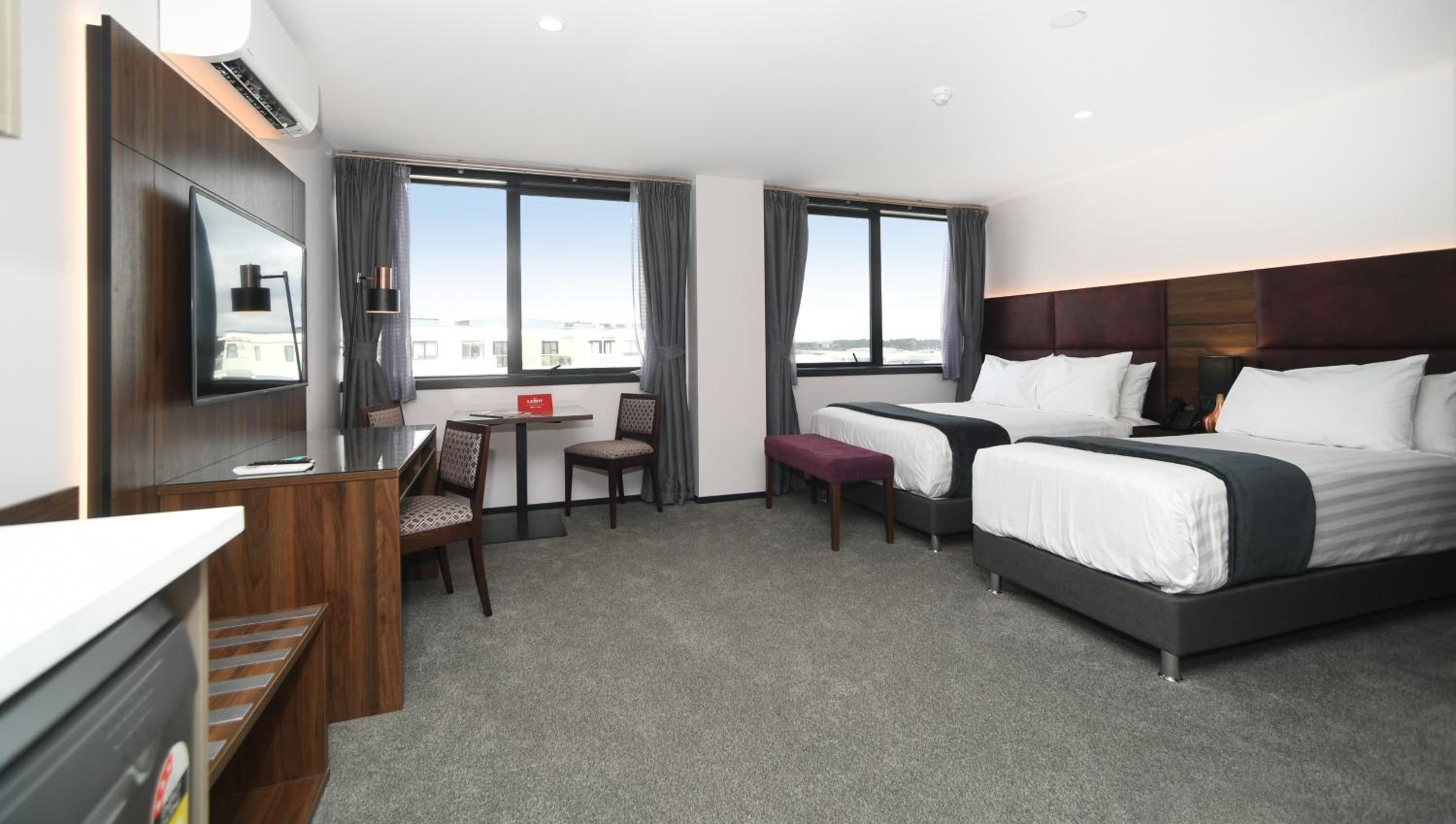 Superior Twin Suite