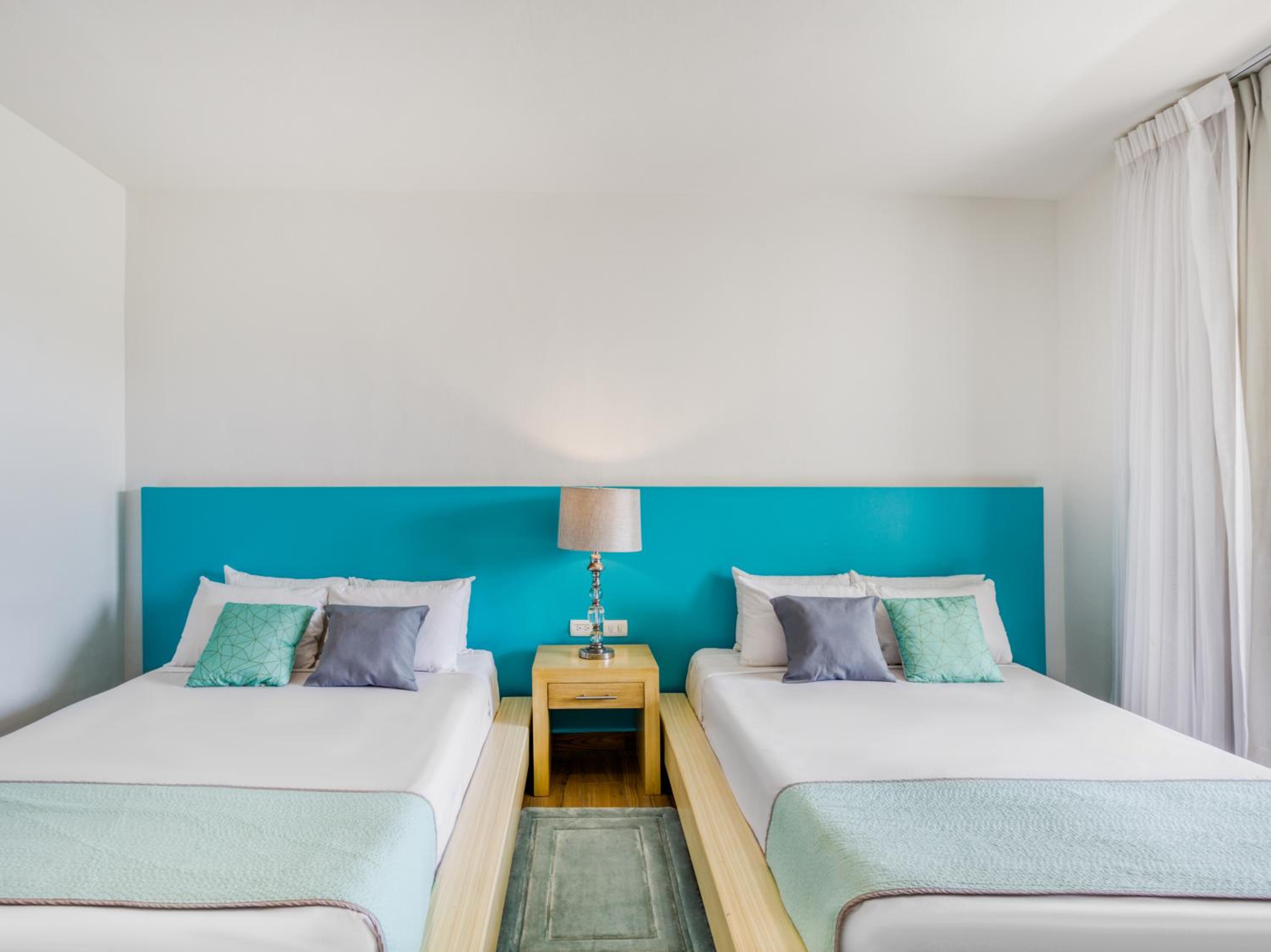 Standard Twin Room with Garden View