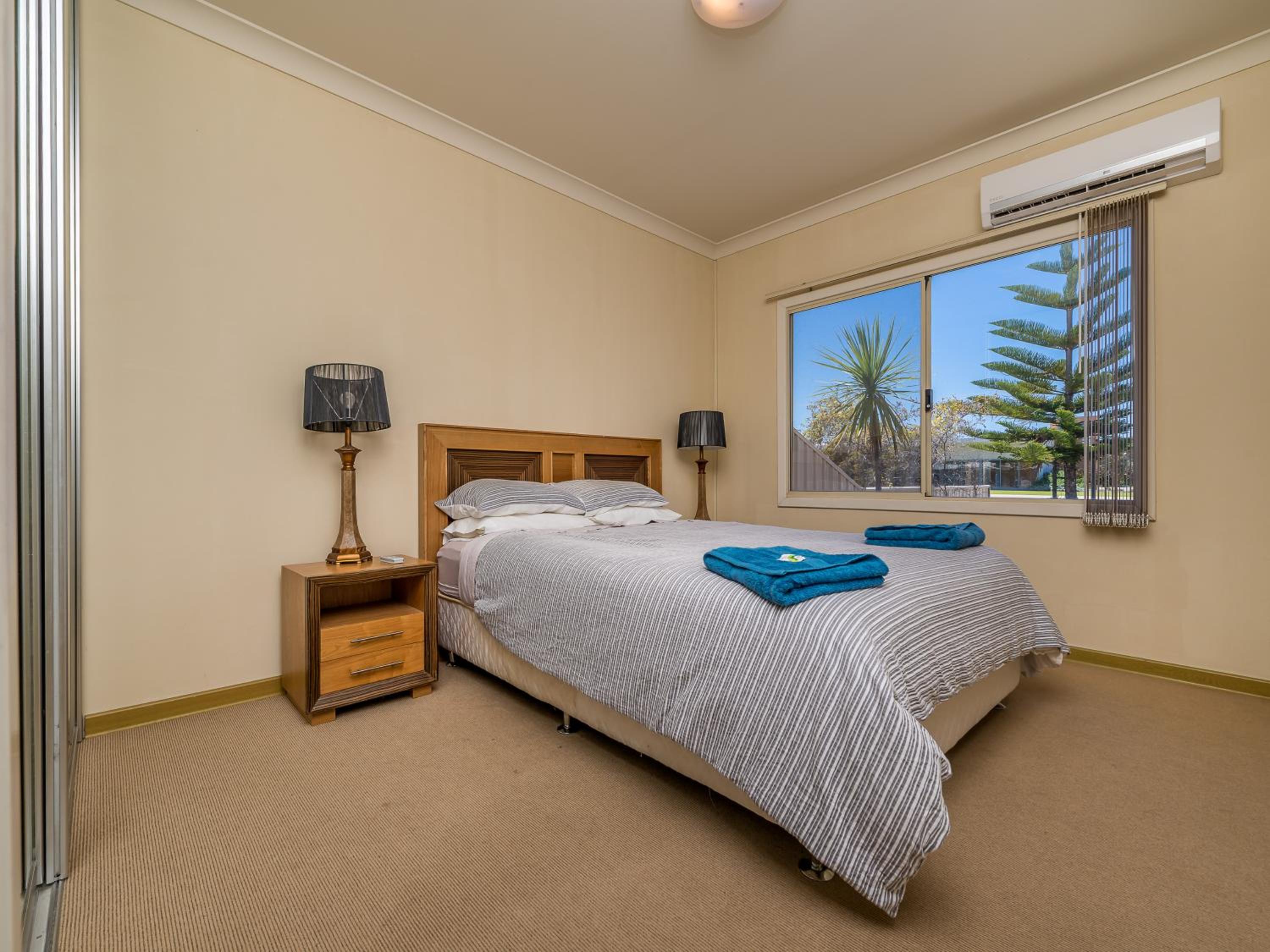 Three-Bedroom Villa photo 1