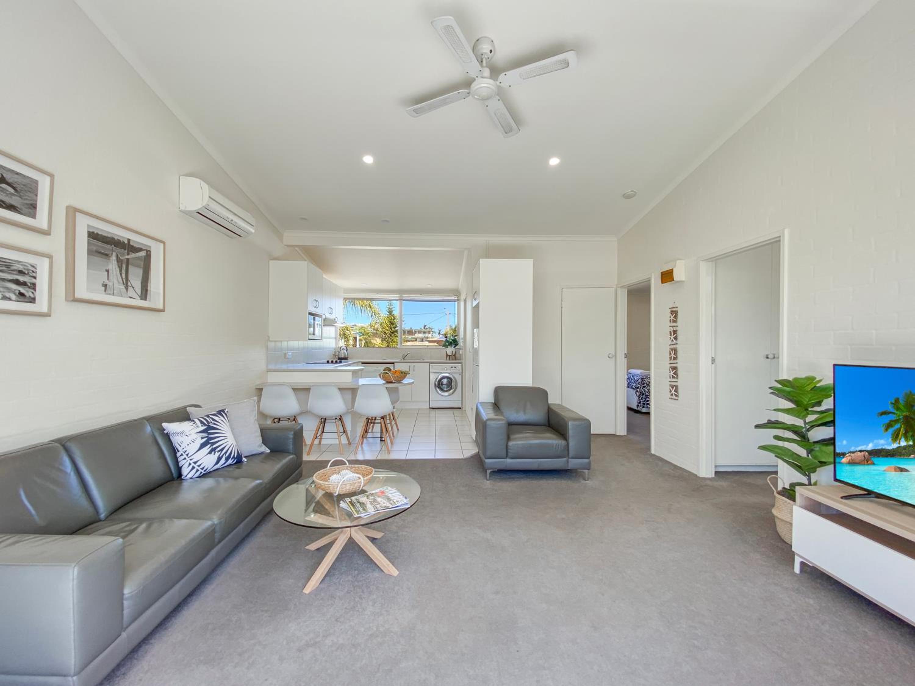 Two-Bedroom Apartment - Photo 9