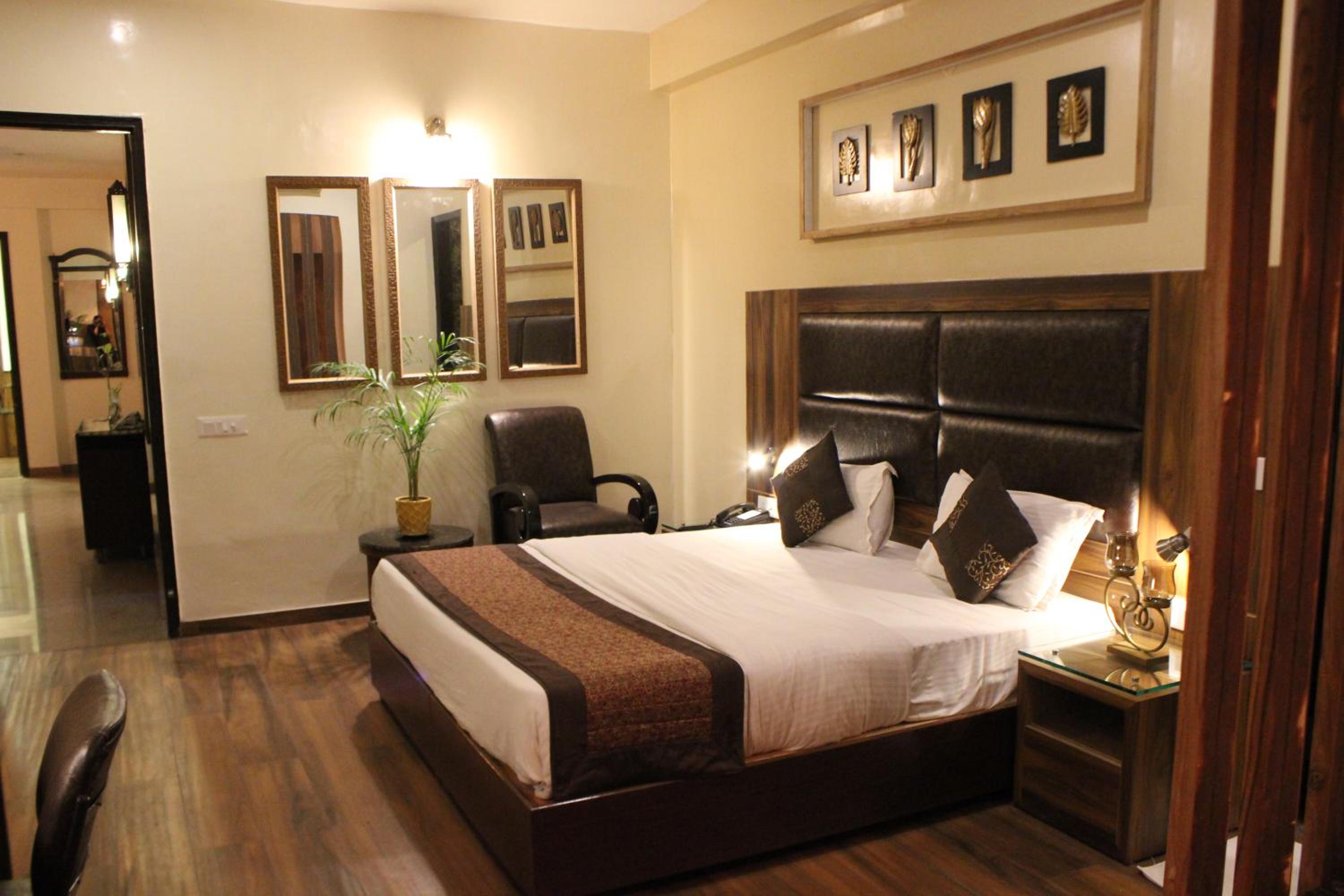 Deluxe Family Room photo 1