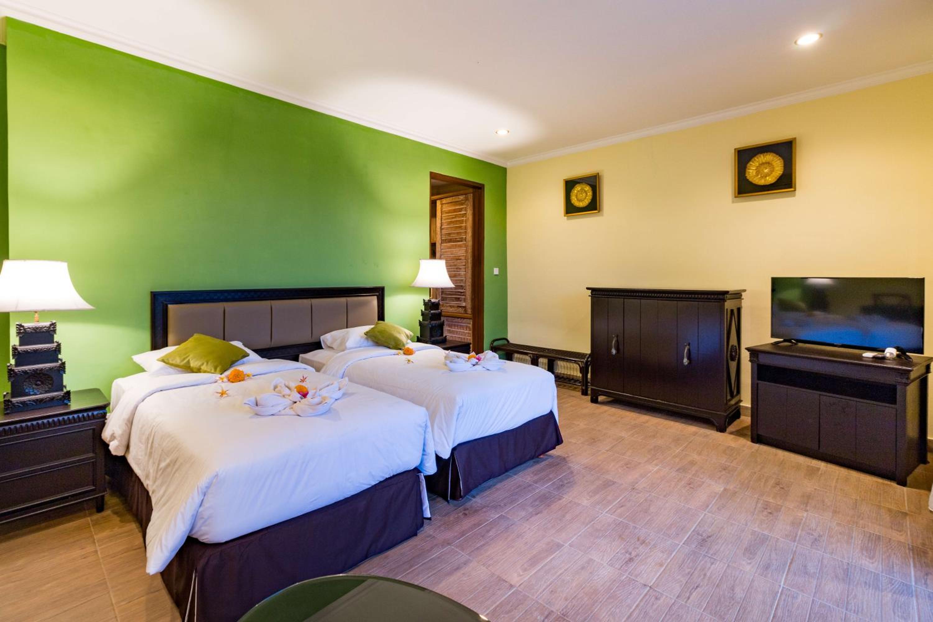 Riverside Suite - Photo 9