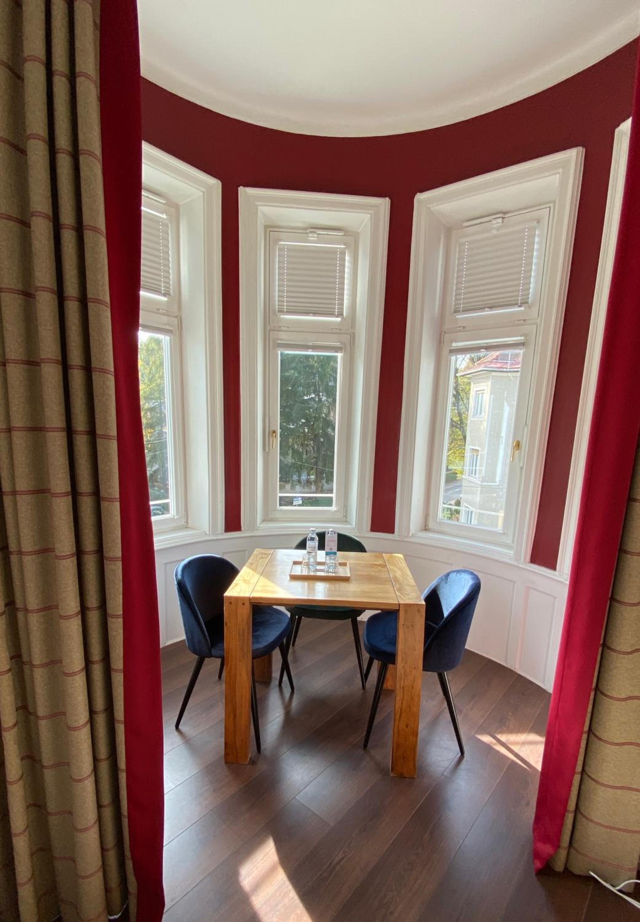 Premium Double Room - Photo 6