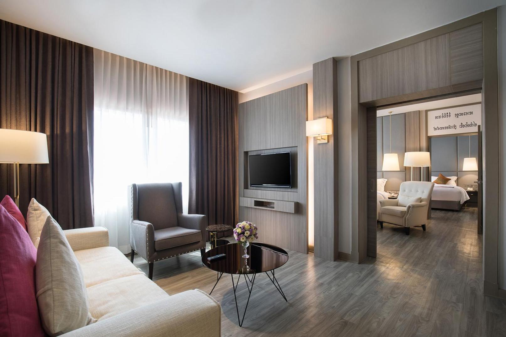 Heritage Suite(2 Bedrooms) - Photo 10
