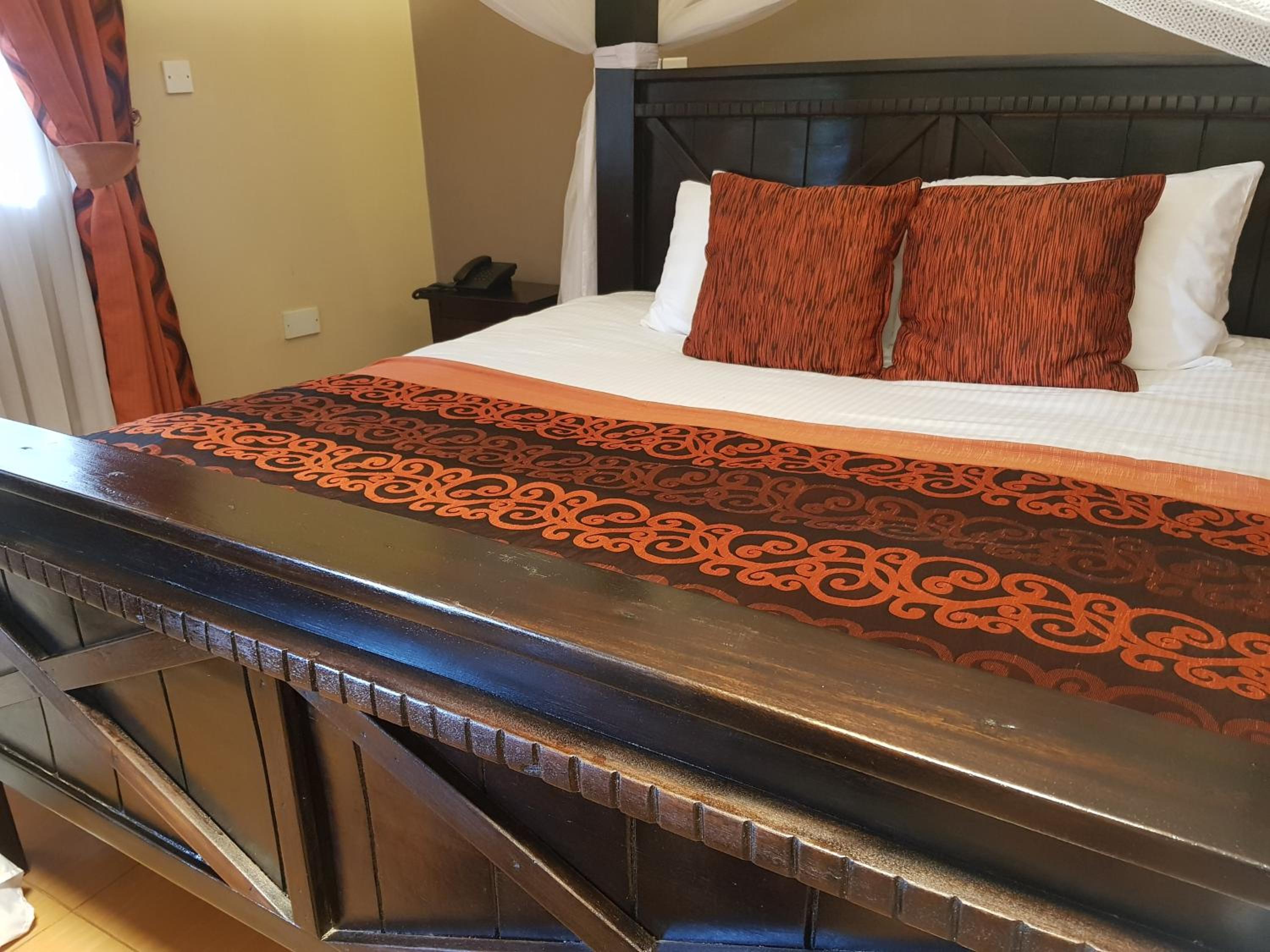 Executive Suite photo 2