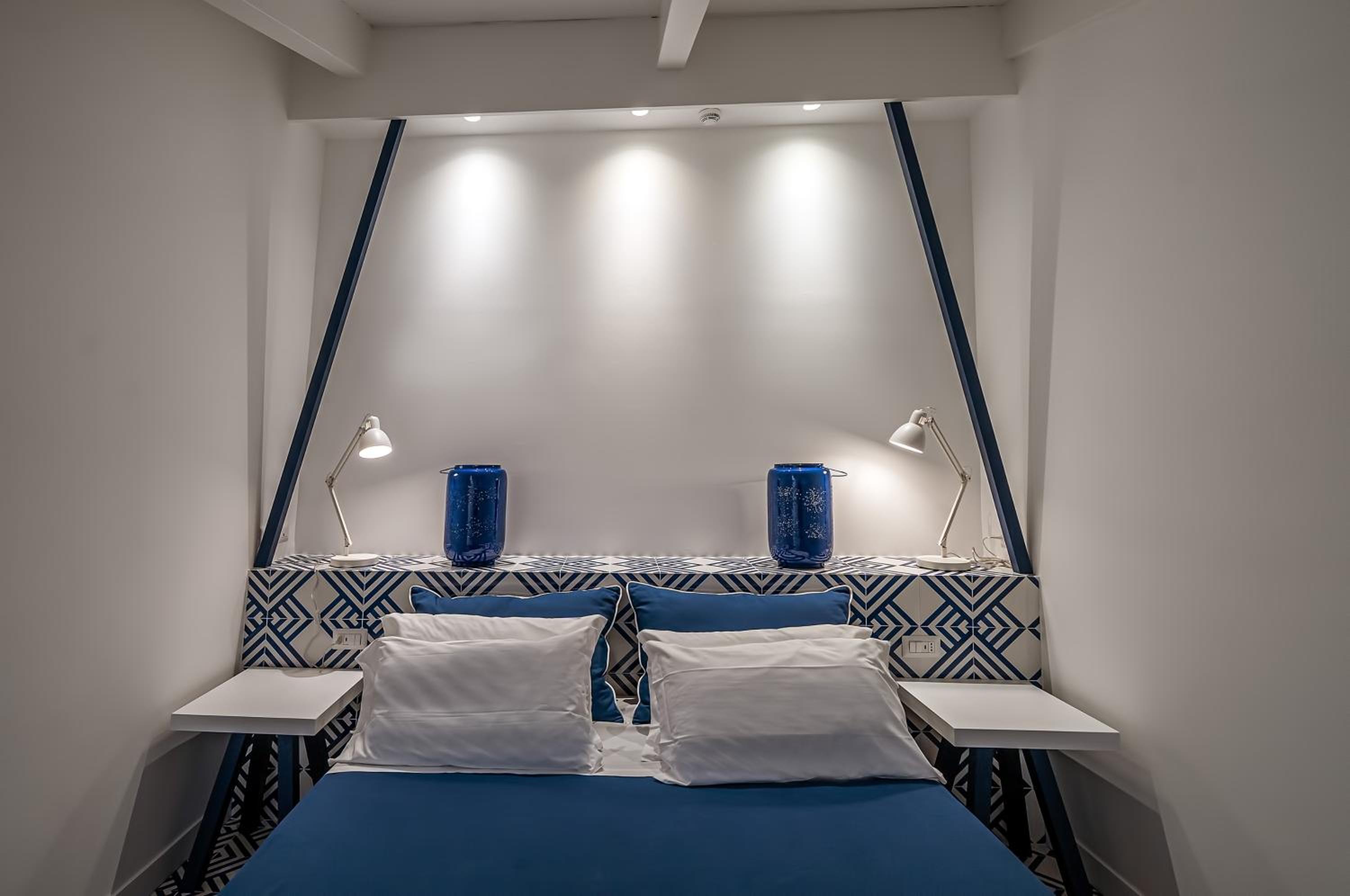 Superior Double or Twin Room - Attic photo 3