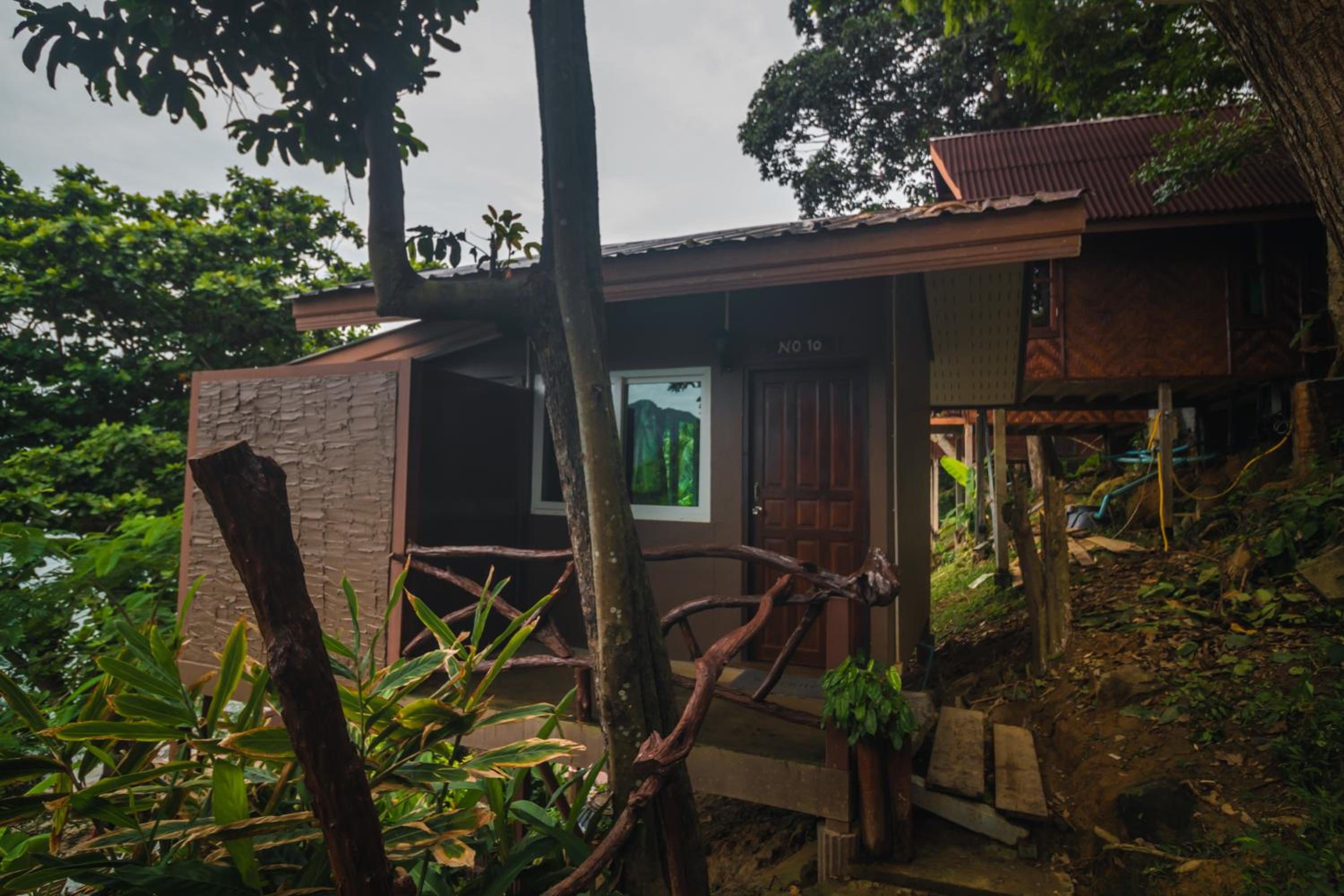 Bungalow photo 3