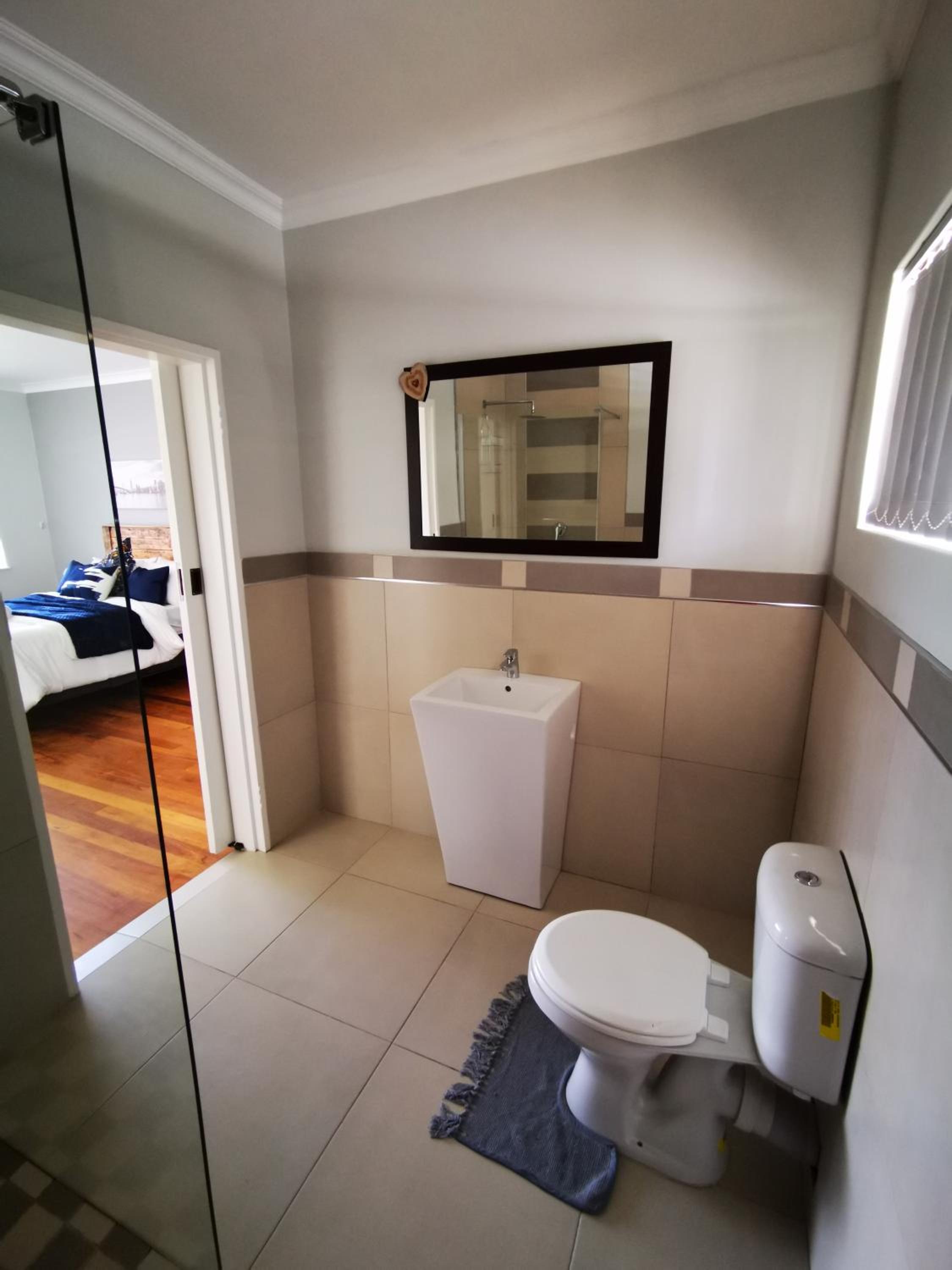 Family Room with Bathroom - Photo 2